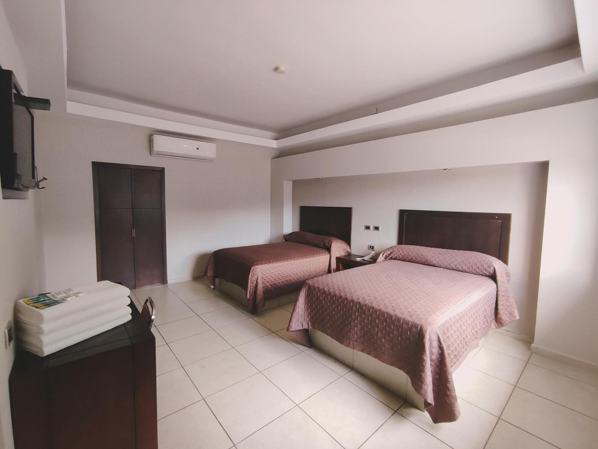 Habitación HOTEL SAN MARCOS