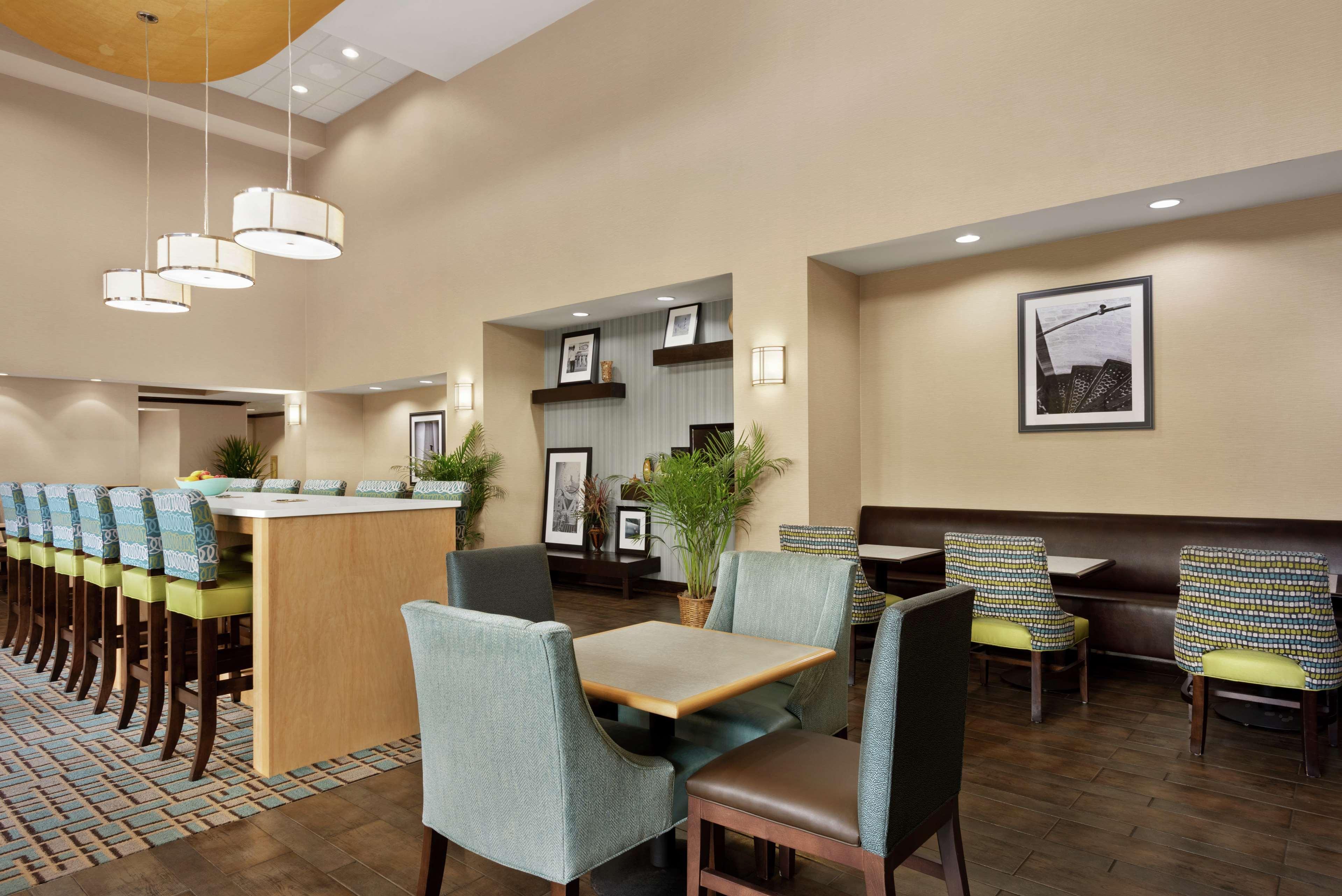 Restaurant Hampton Inn & Suites Brunswick
