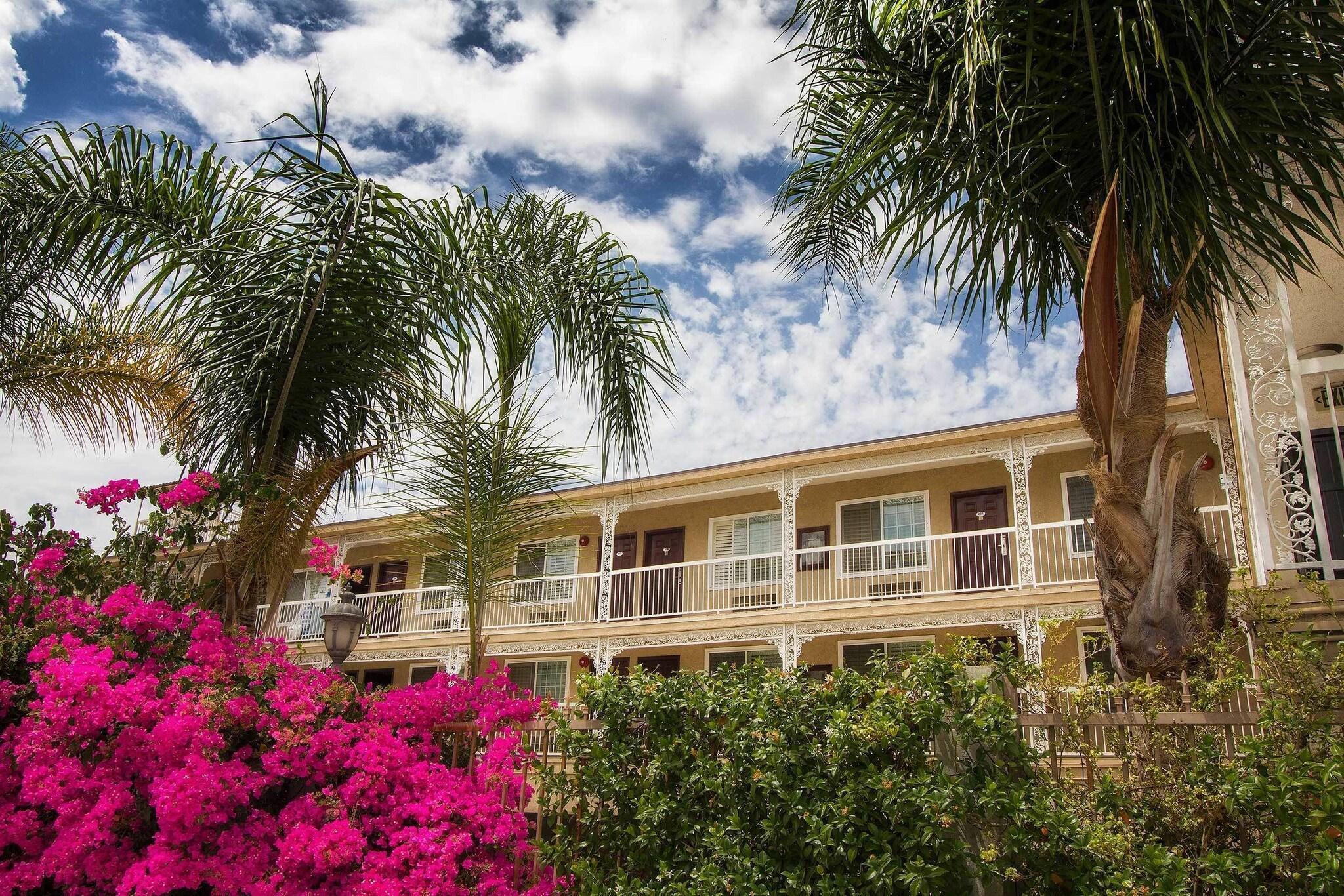 Vista Exterior Regency Inn Los Angeles