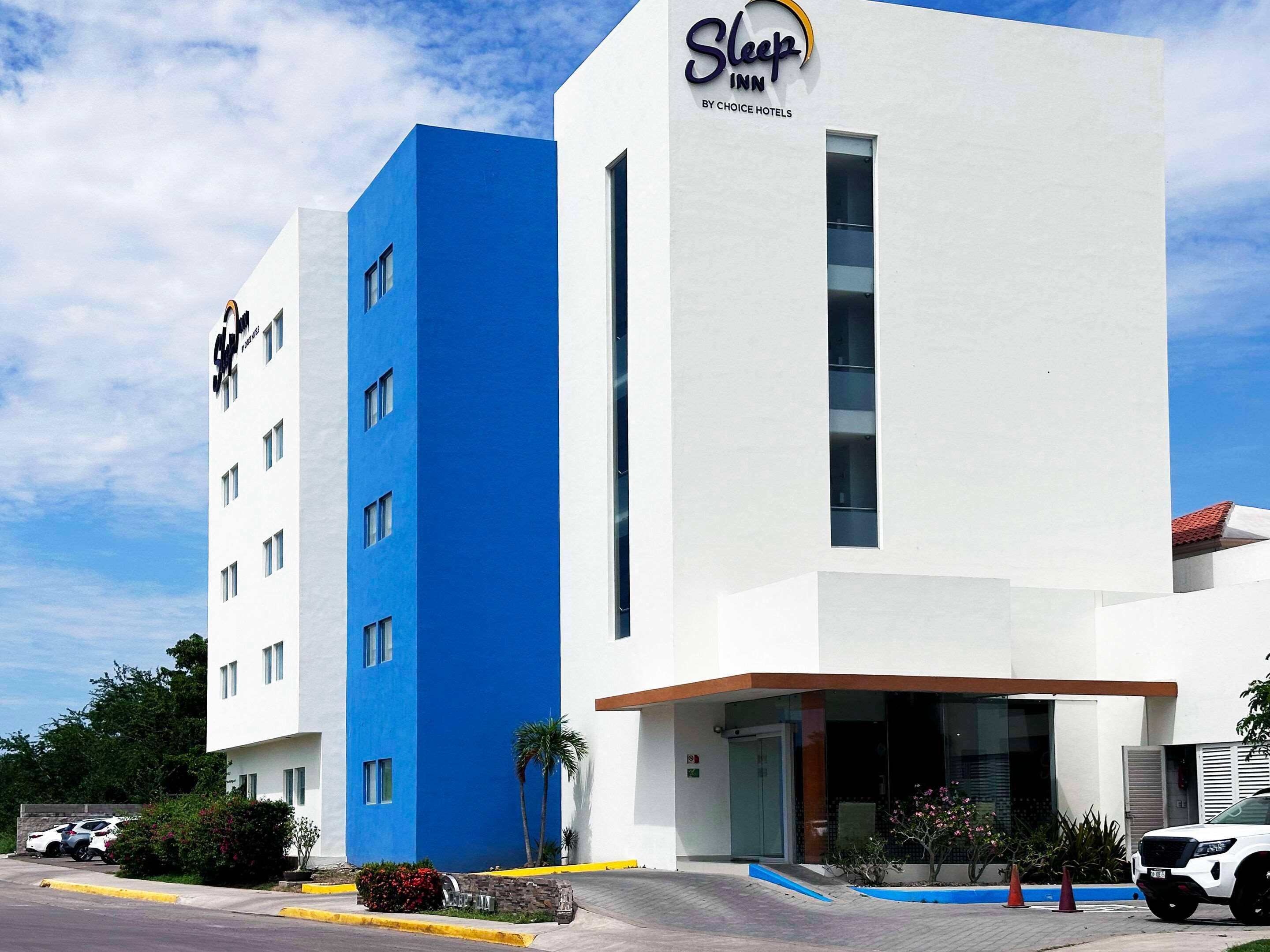 Varios Sleep Inn Culiacan