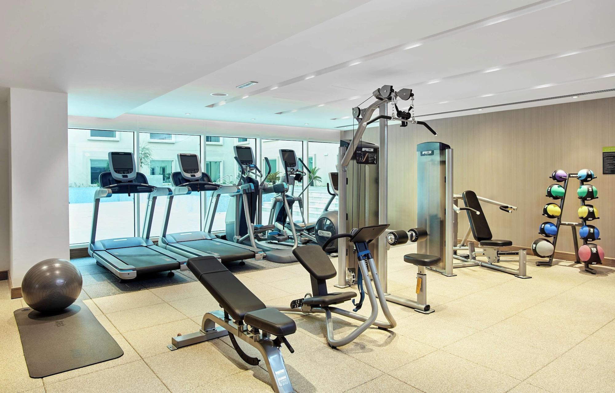 Gimnasio Hilton Garden Inn Dubai, Mall Avenue