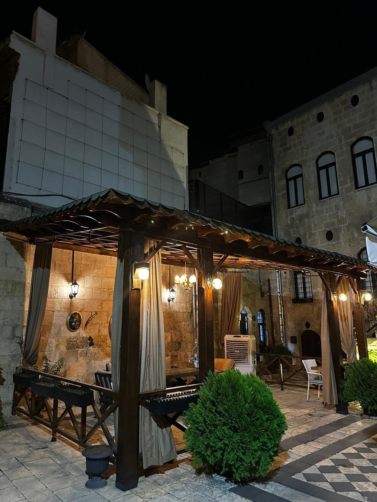 Vista Exterior Bey Konagi