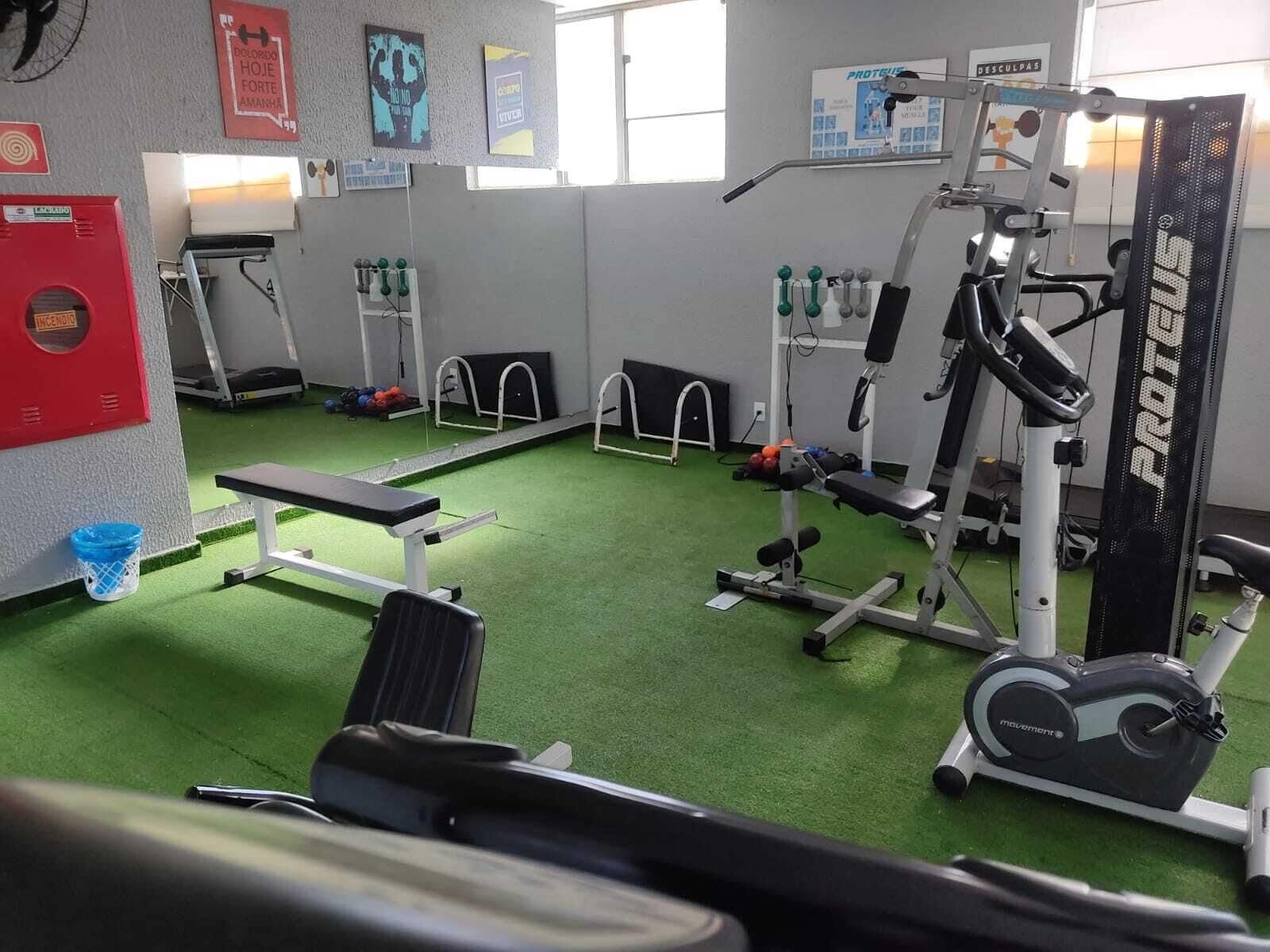 Gimnasio Flat Mobiliado Serra Park