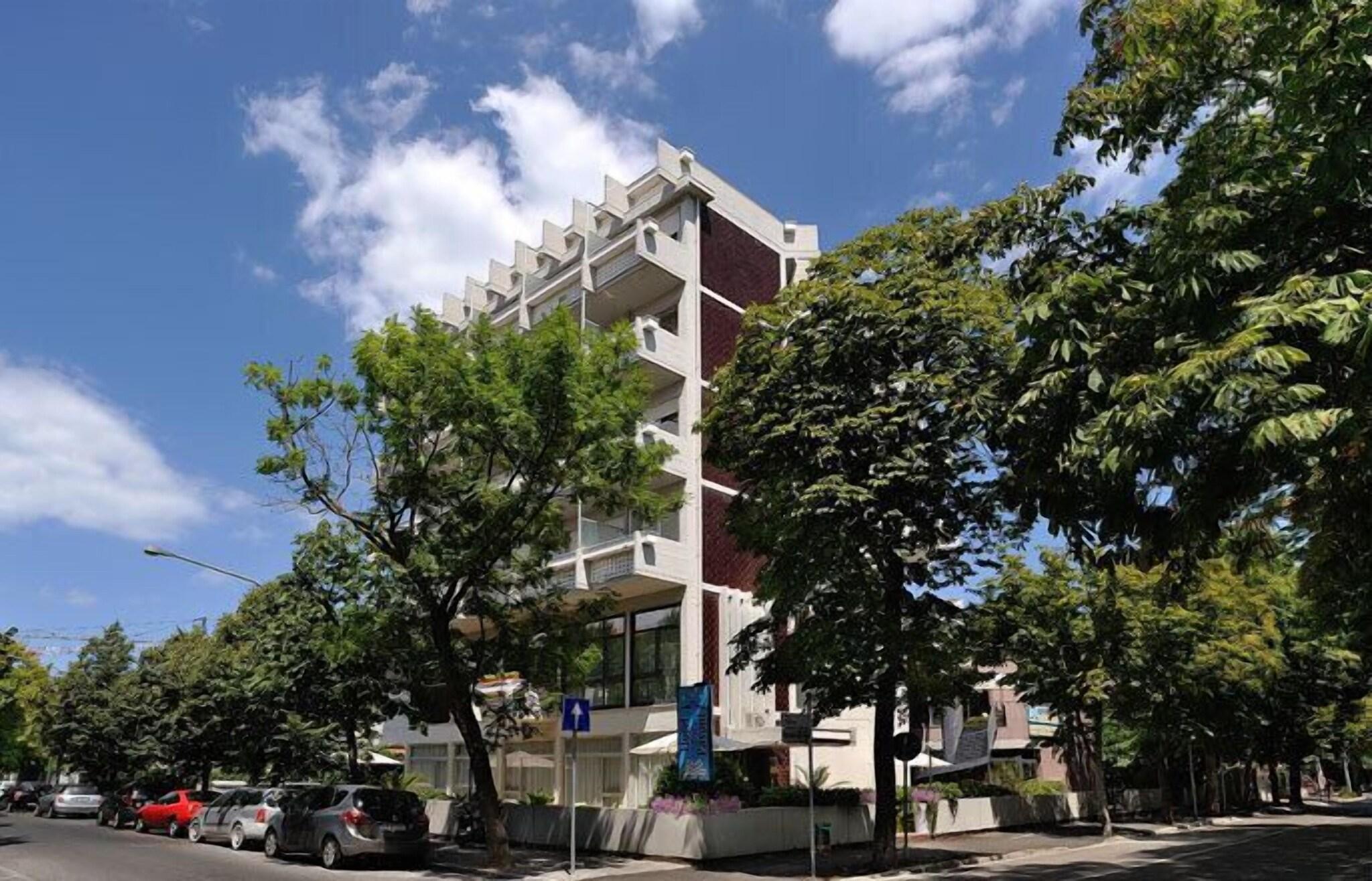 Vista Exterior Due Pavoni