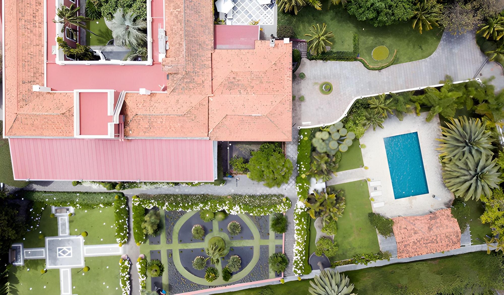 Vista Exterior Suites de Franchy