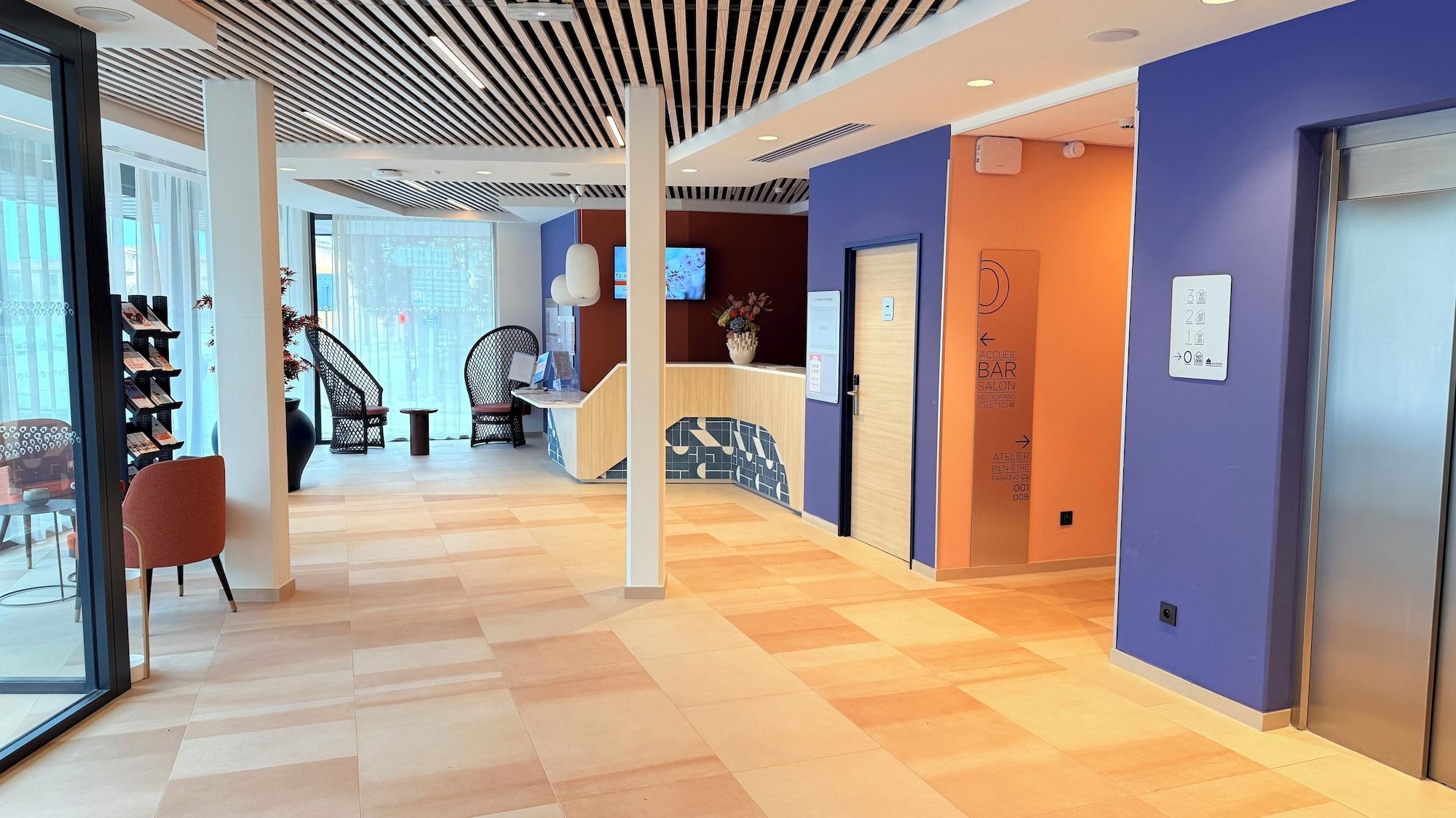 Vista Lobby Résidence Carmina