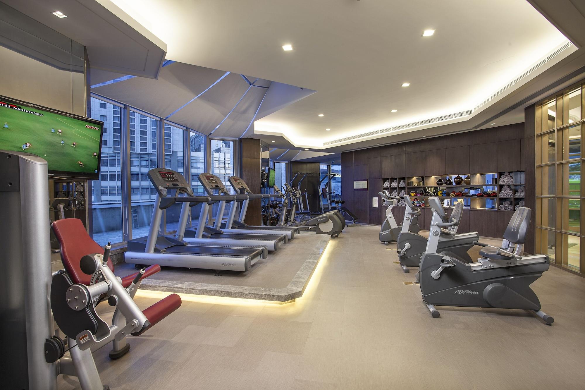 Gimnasio Somerset Grand Central Dalian