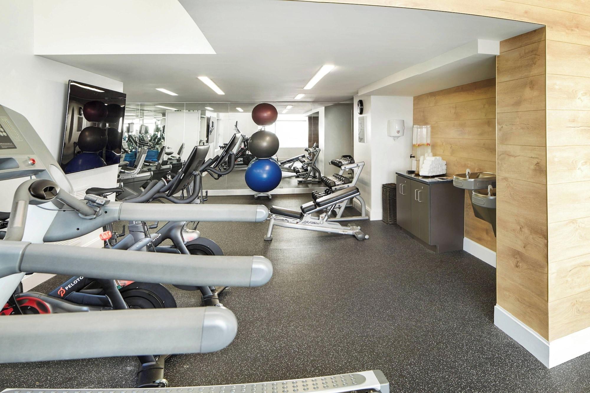 Gimnasio Cadillac Hotel & Beach Club, Autograph Collection