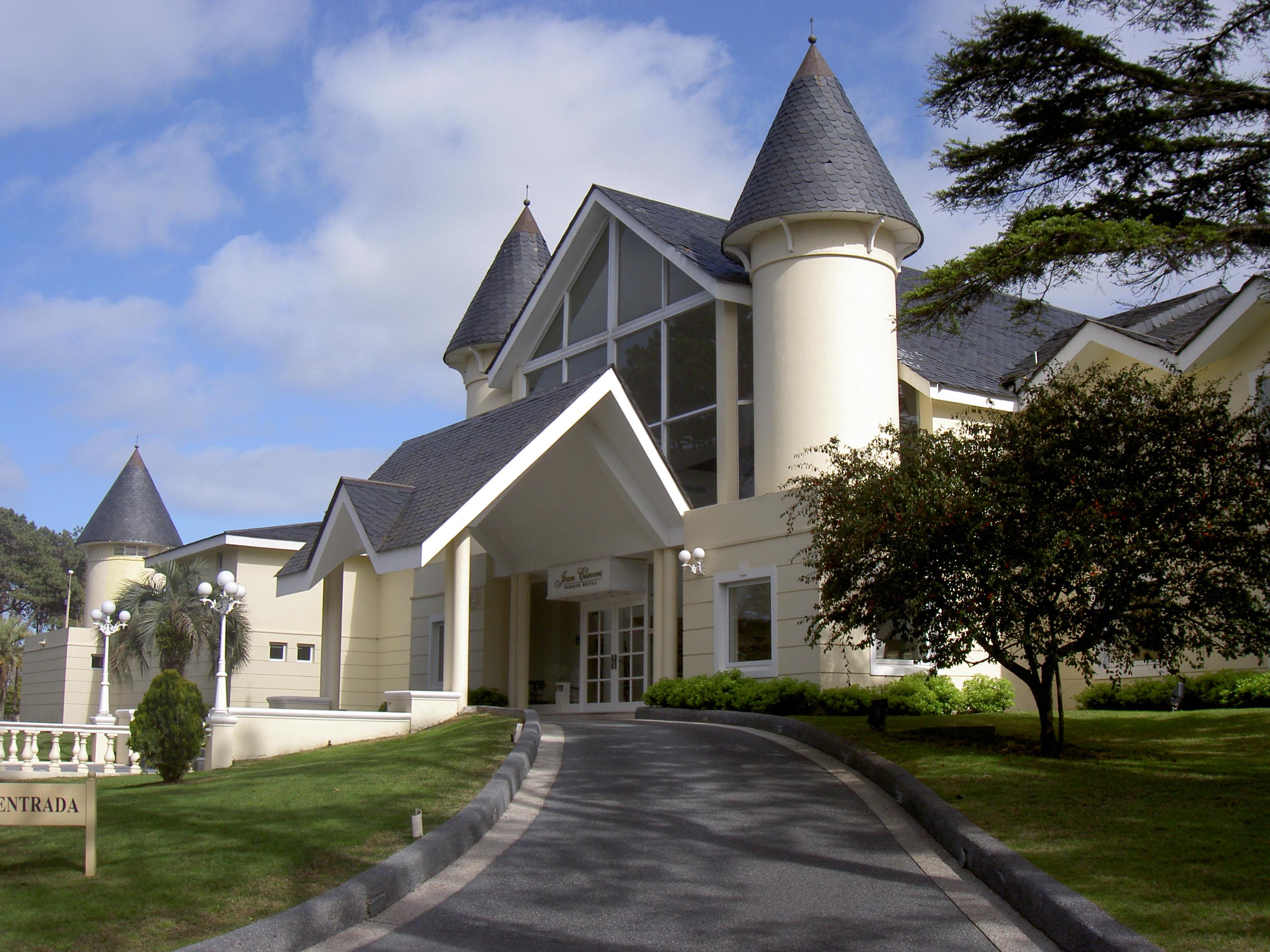 Vista Exterior Jean Clevers Parque Hotel