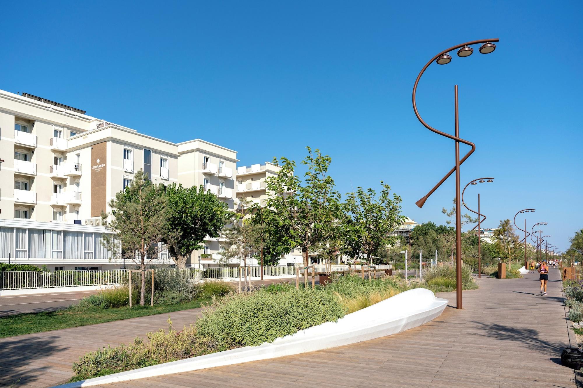 Vista Exterior Litoraneo Suite Hotel