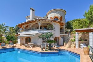 Alquiler Vacacional - Fantastic sea view villa with large (heated) pool, sauna and Jacuzzi