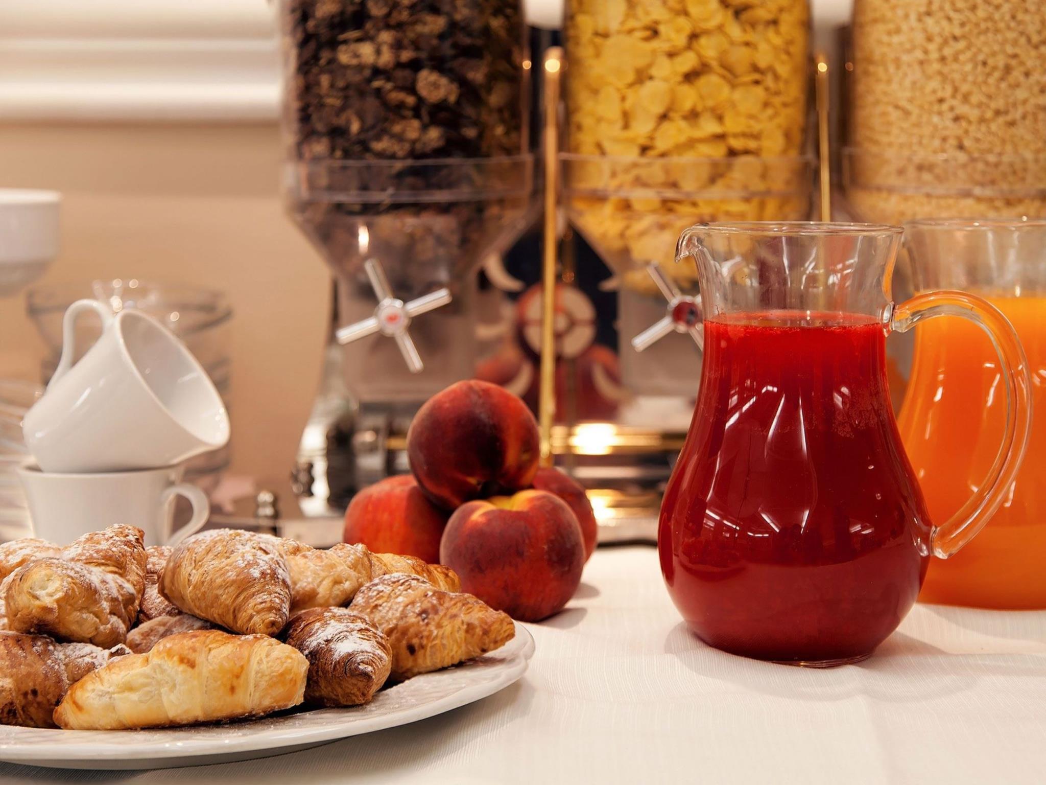 Vista Exterior c-hotels Club House Roma