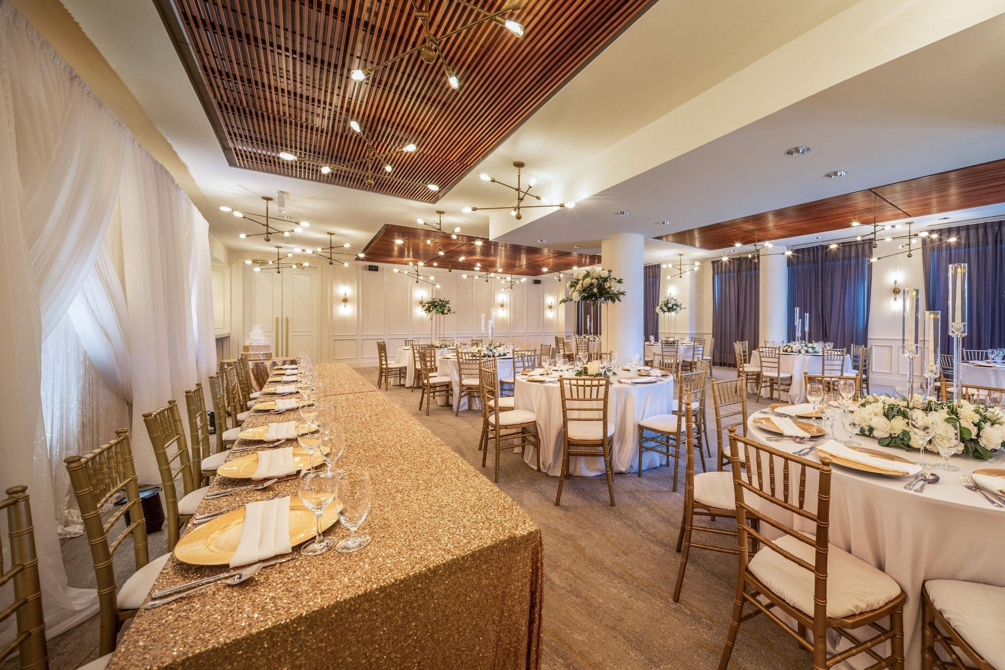 Sala de Reuniones Courtyard by Marriott Calgary South