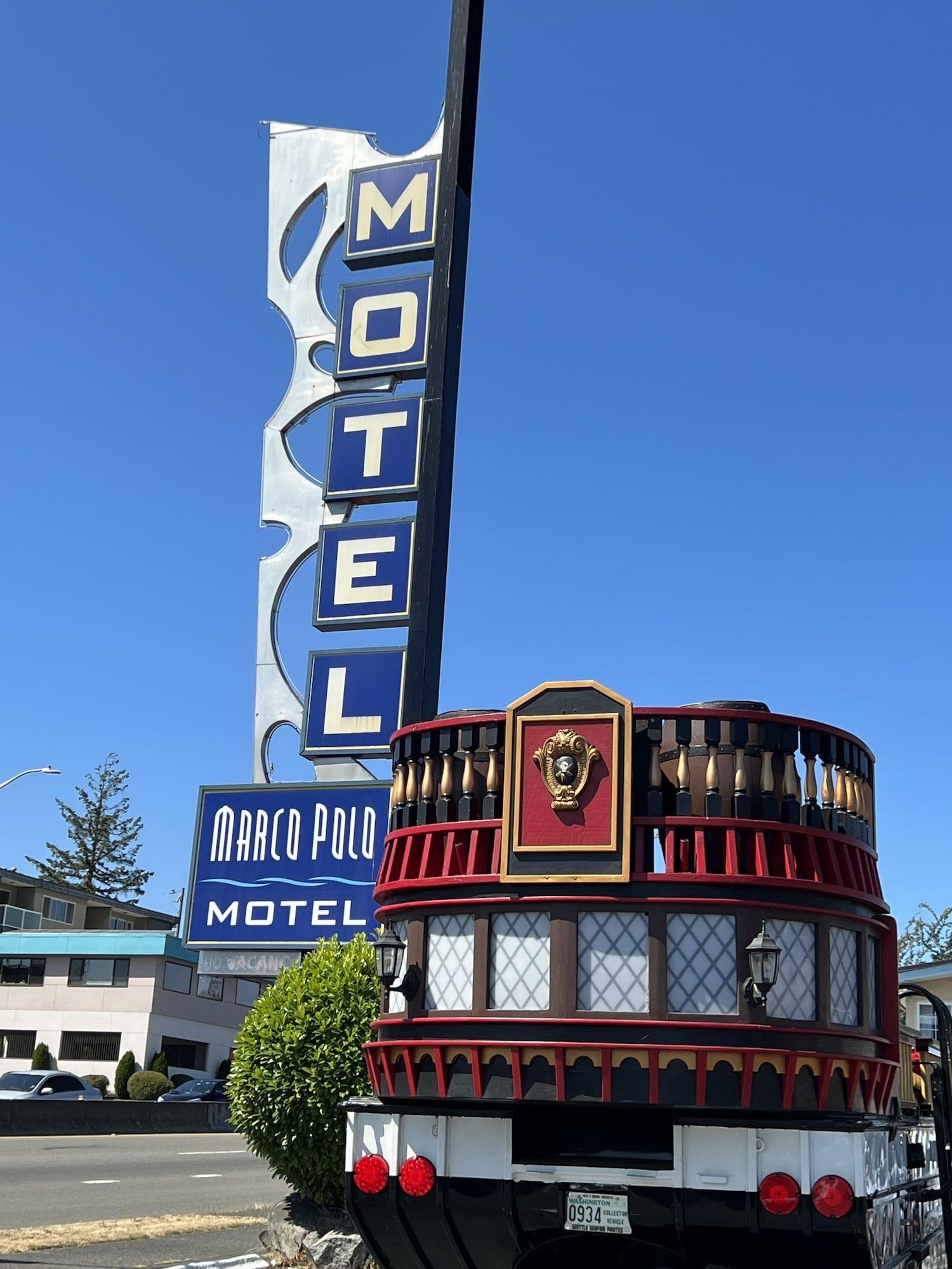 Varios Marco Polo Motel