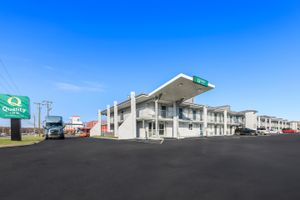 Alojamiento - Qualityinn Nahsville - Opryland Area