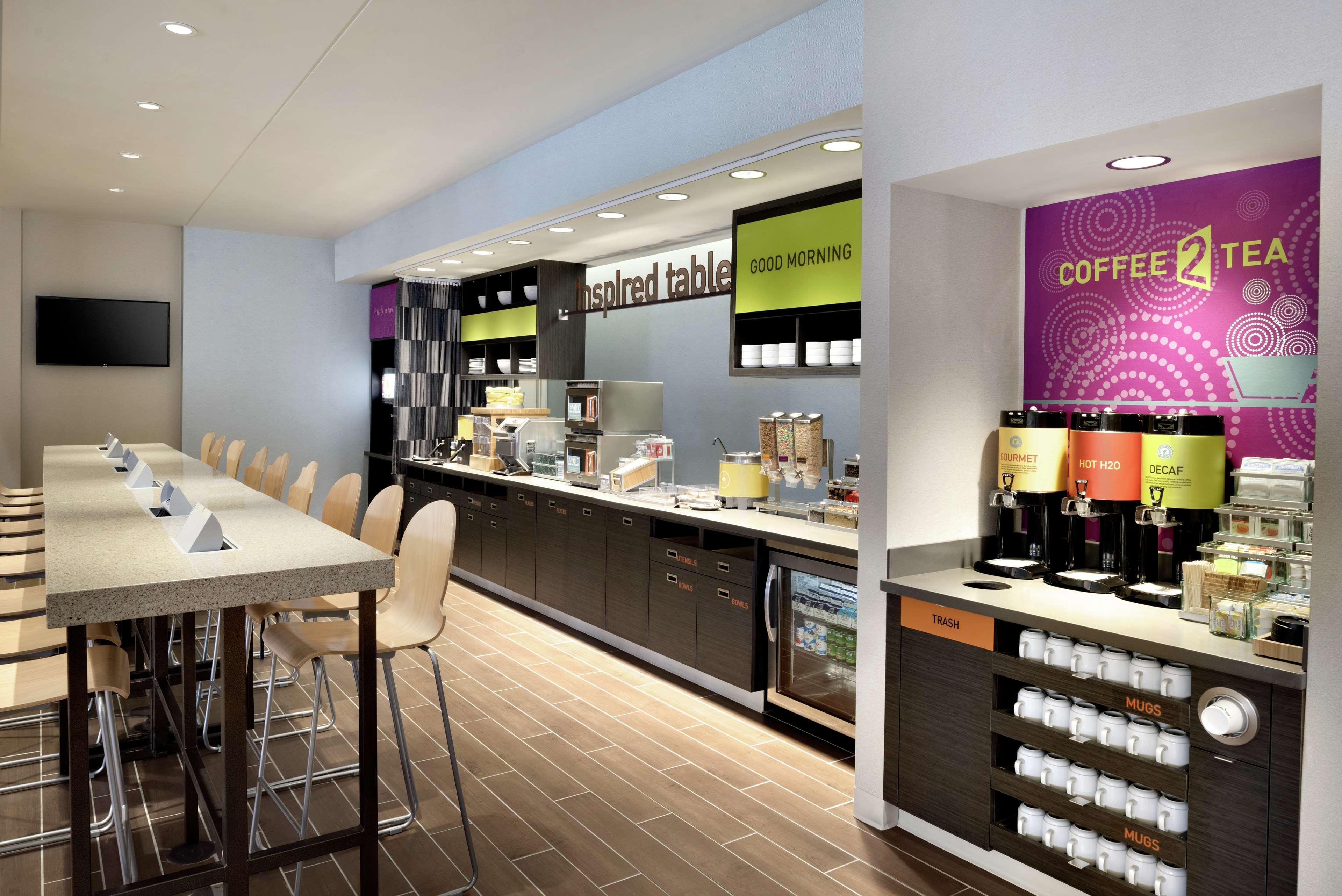 Restaurant Home2 Suites by Hilton Cleveland Independence