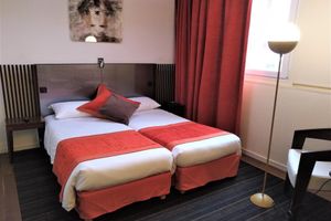 Alojamiento - Hôtel Europole