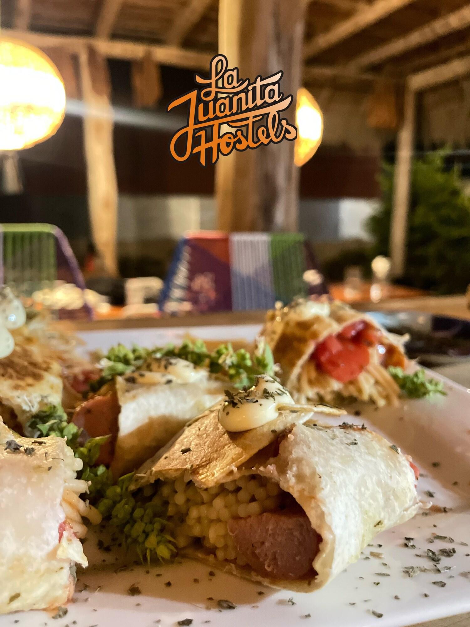 Restaurant La Juanita Hostel Mesa de los Santos