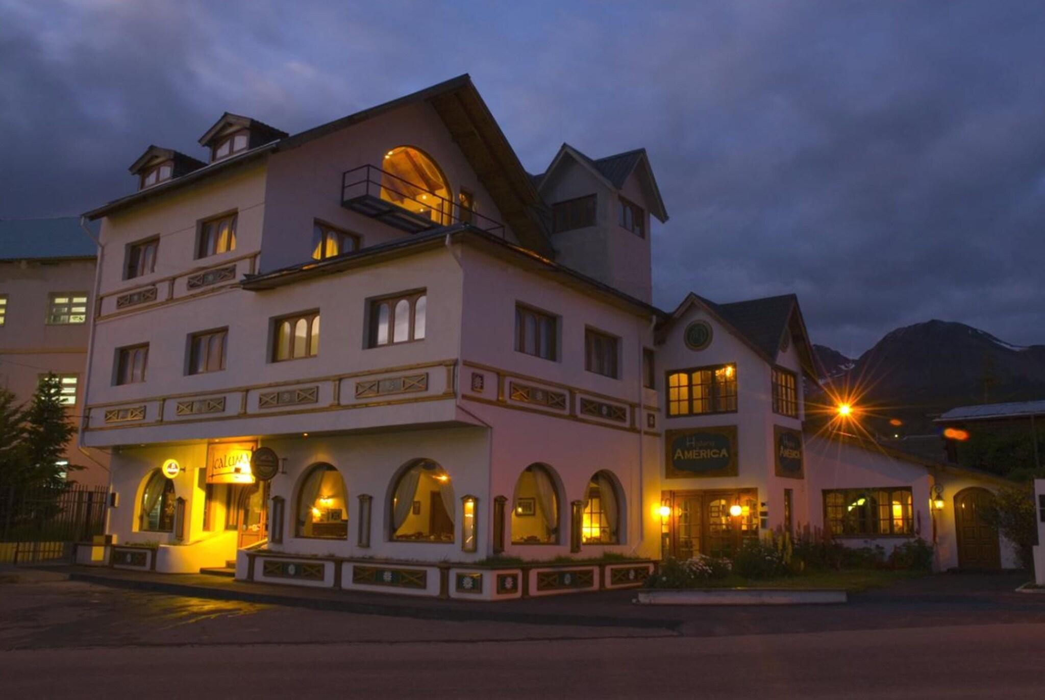 Vista Exterior Hostería y Restaurante América