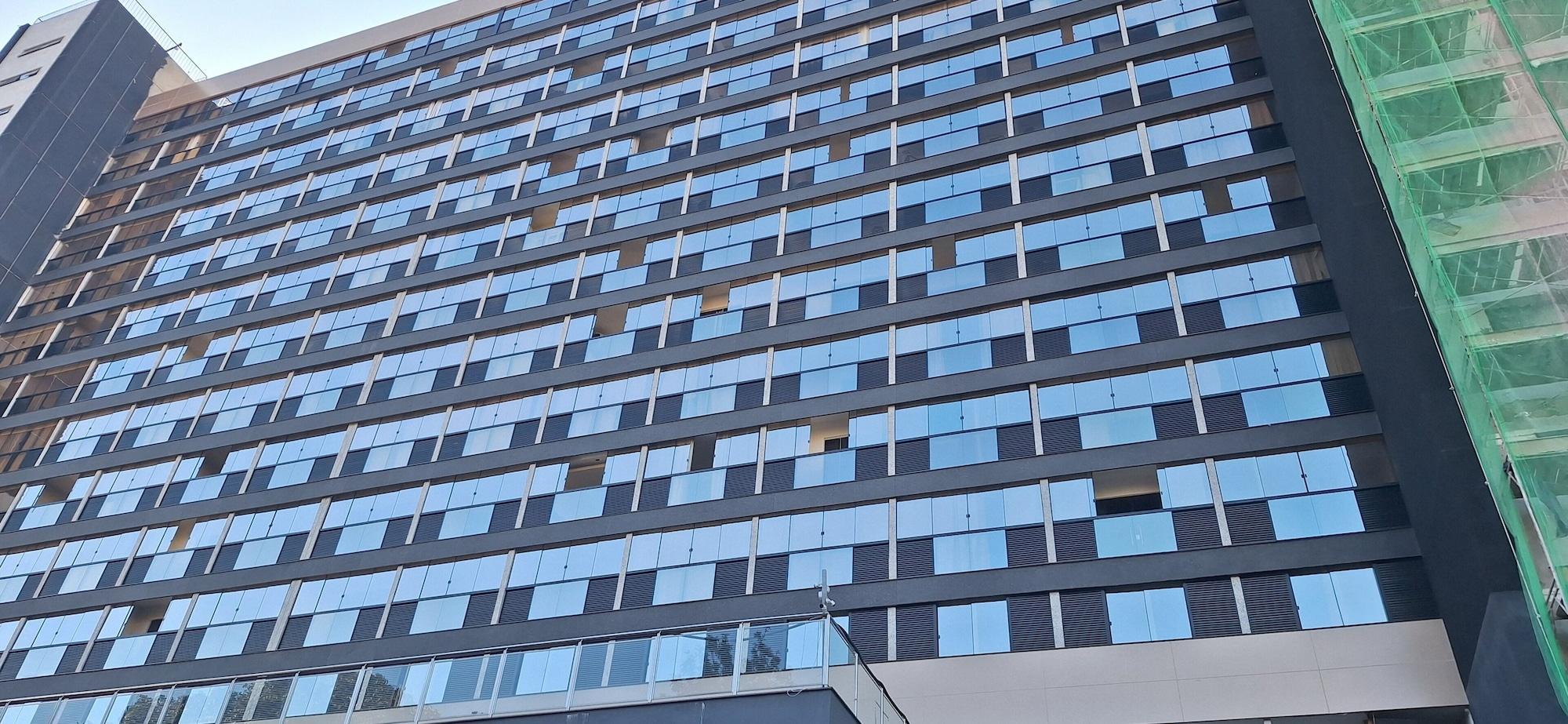 Vista Exterior Hotel Garvey   Joelflats