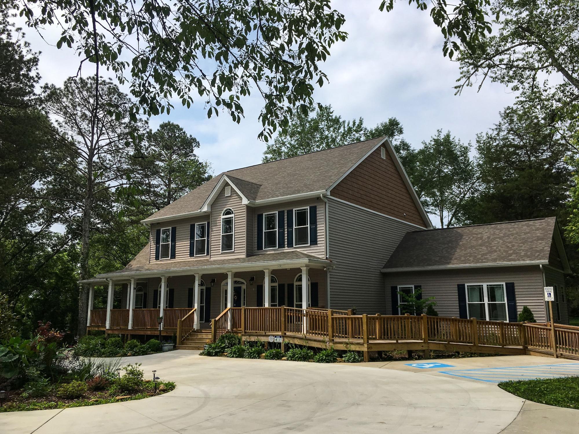 Vista Exterior St Francis Cottage