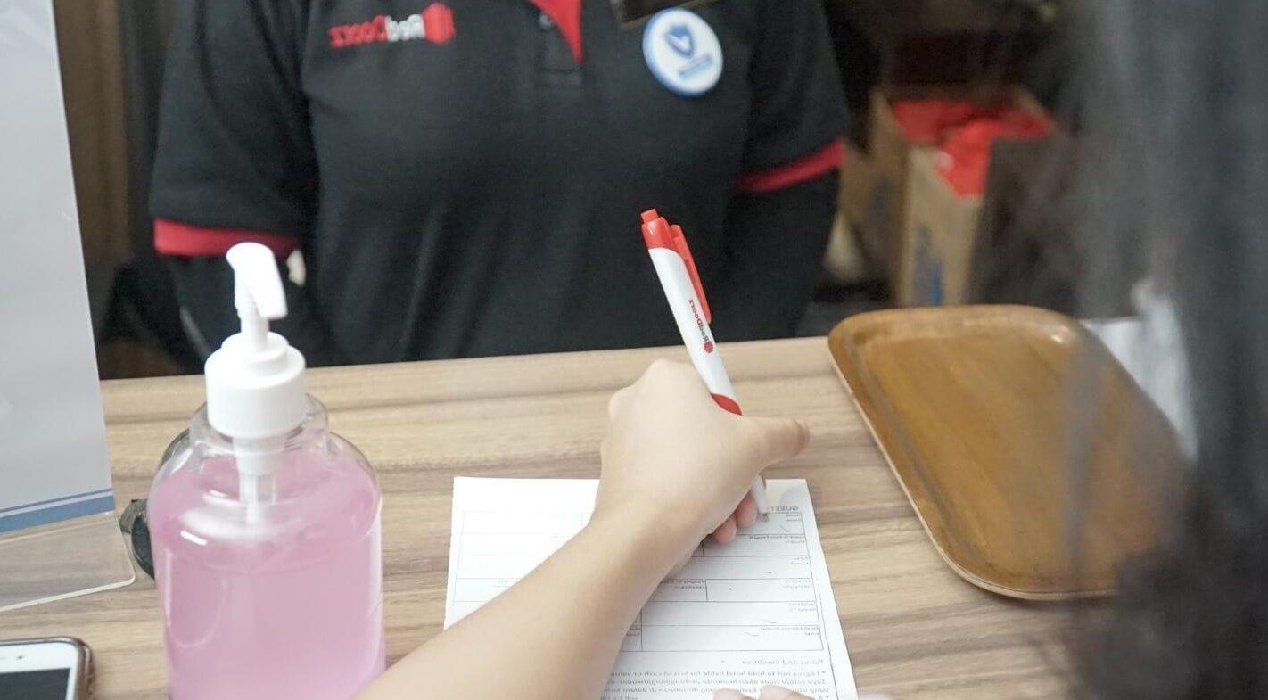 Vista Lobby RedDoorz near Terminal Condong Catur