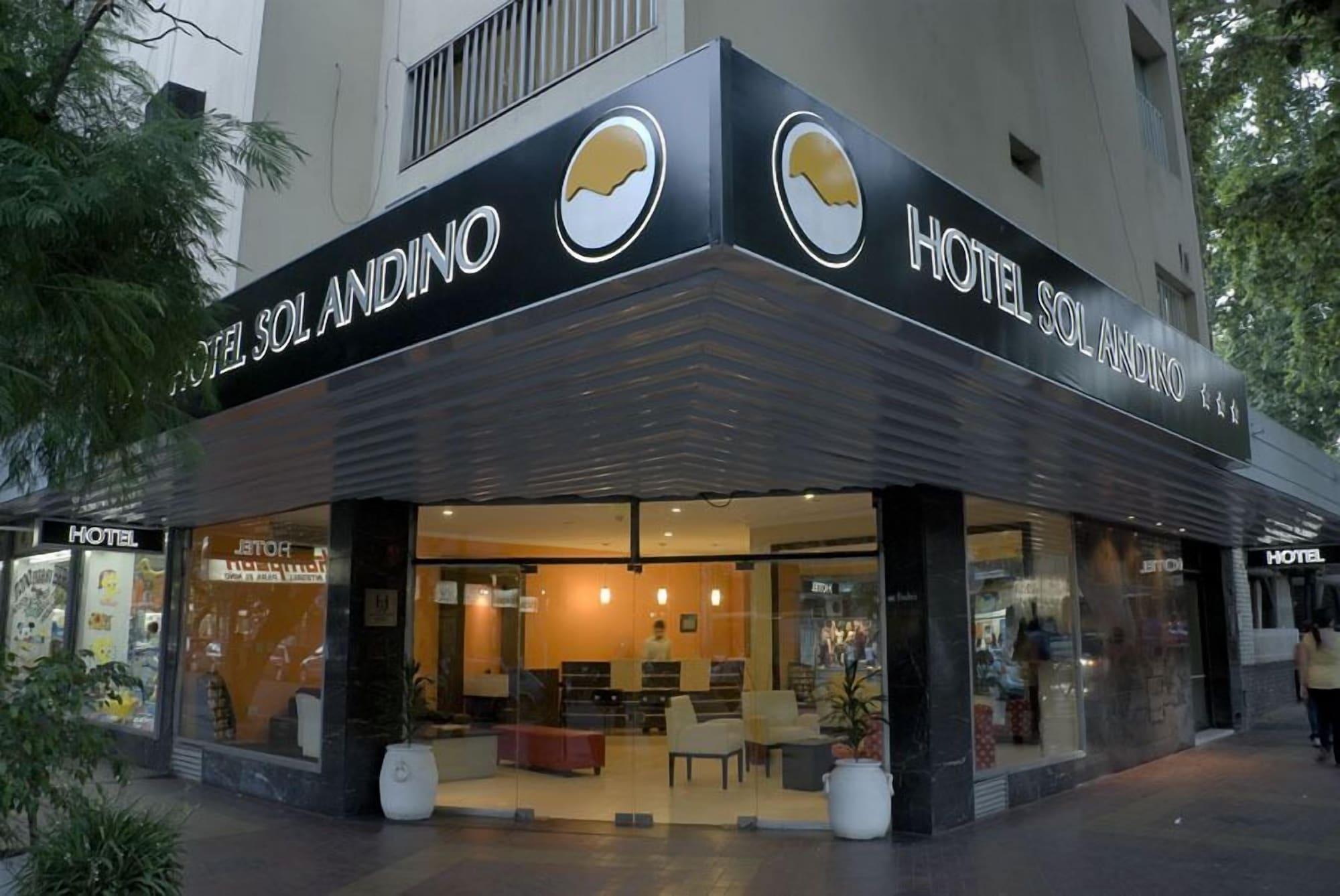 Varios Hotel Gran Vendimia by Bouquet