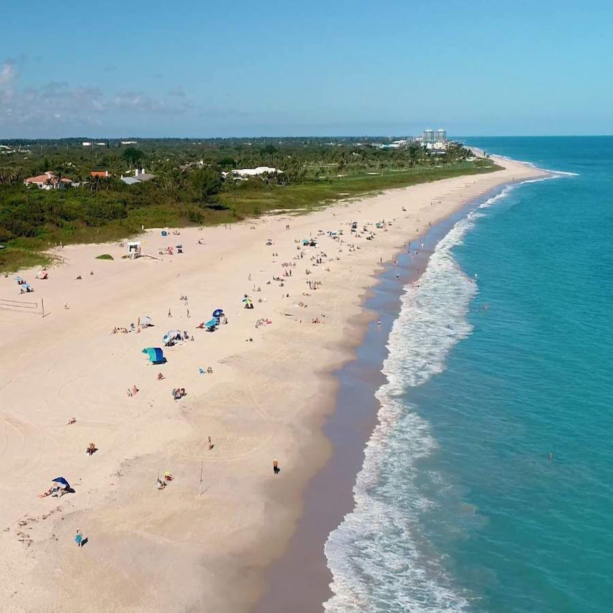 Playa Seaspray Surf Lodge
