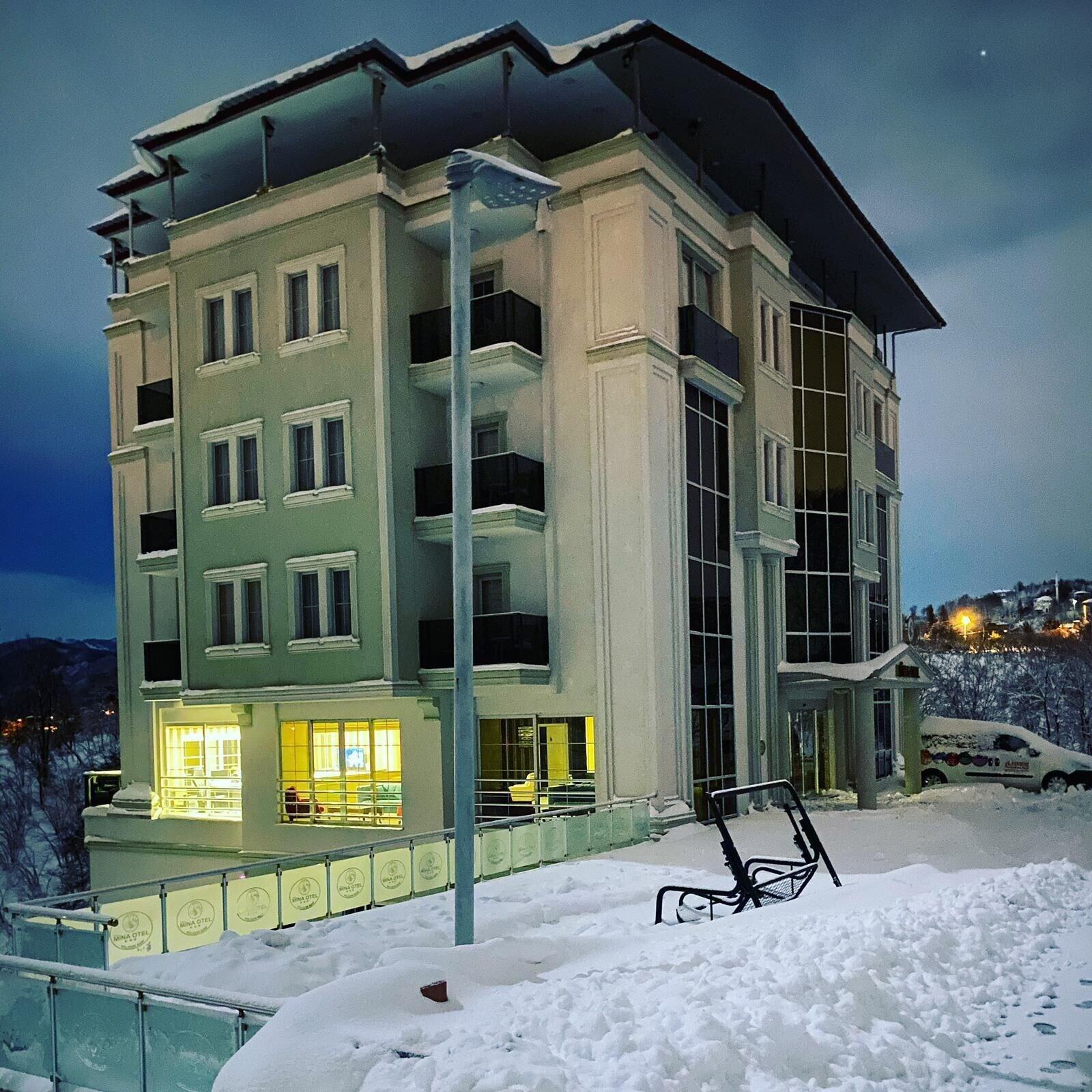 Vista Exterior Gold Mina Hotel