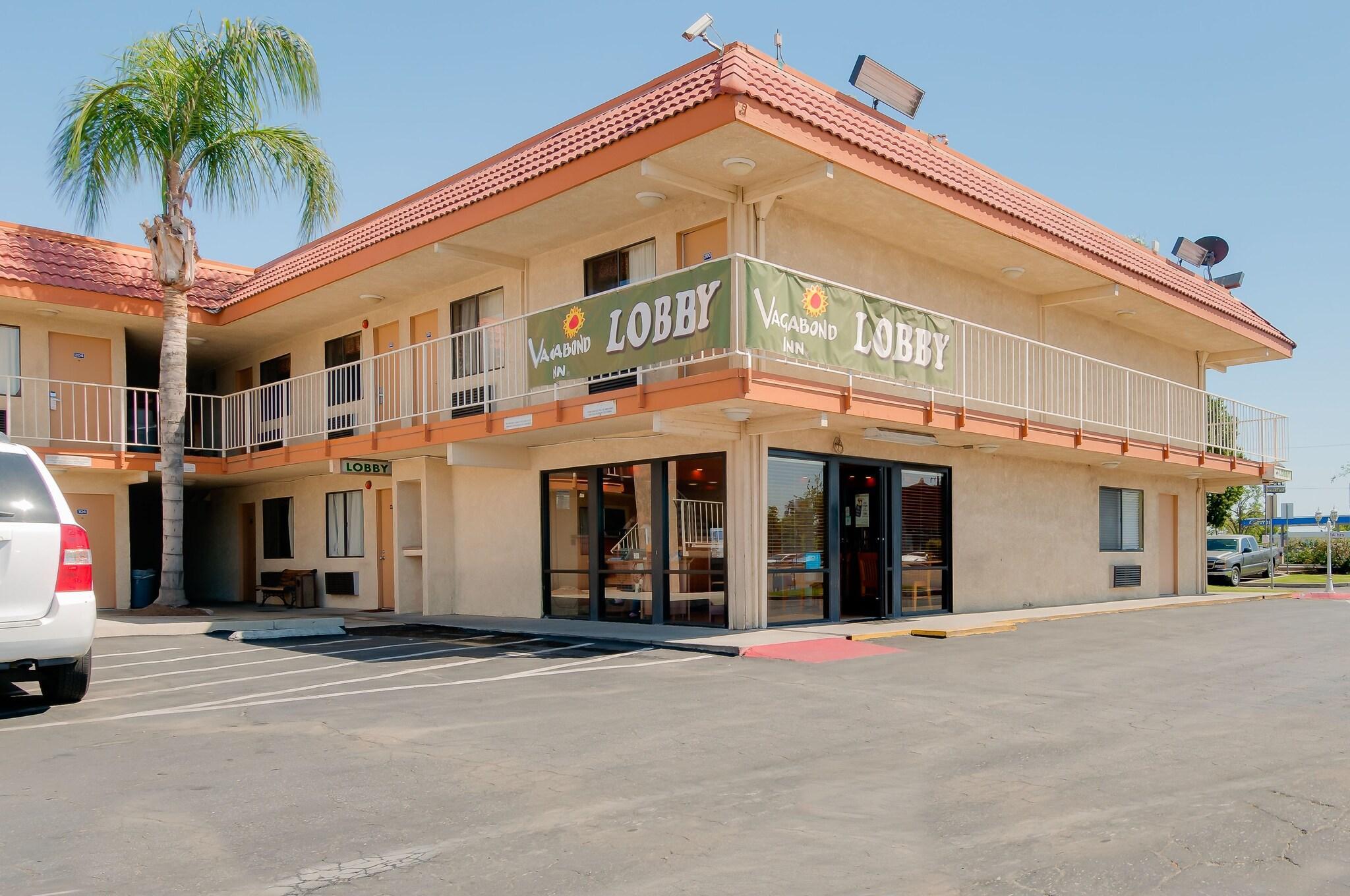 Vista Exterior Vagabond Inn Bakersfield North