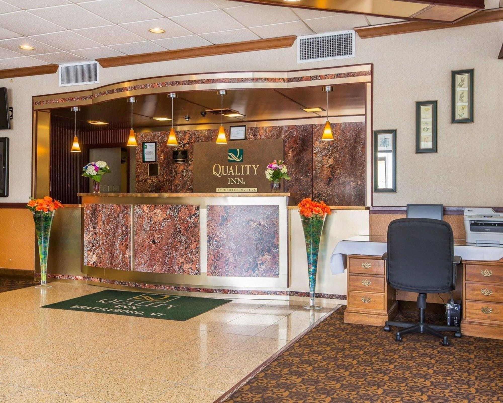 Vista Lobby Quality Inn & Conference Center Brattleboro North
