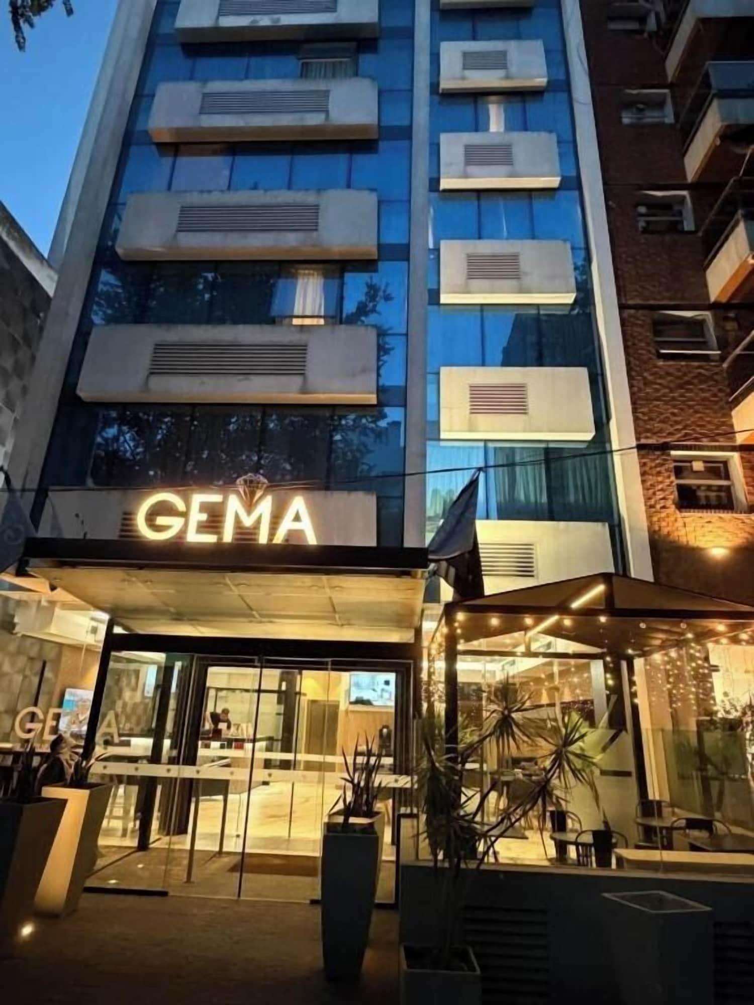 Varios Gema Luxury Suites