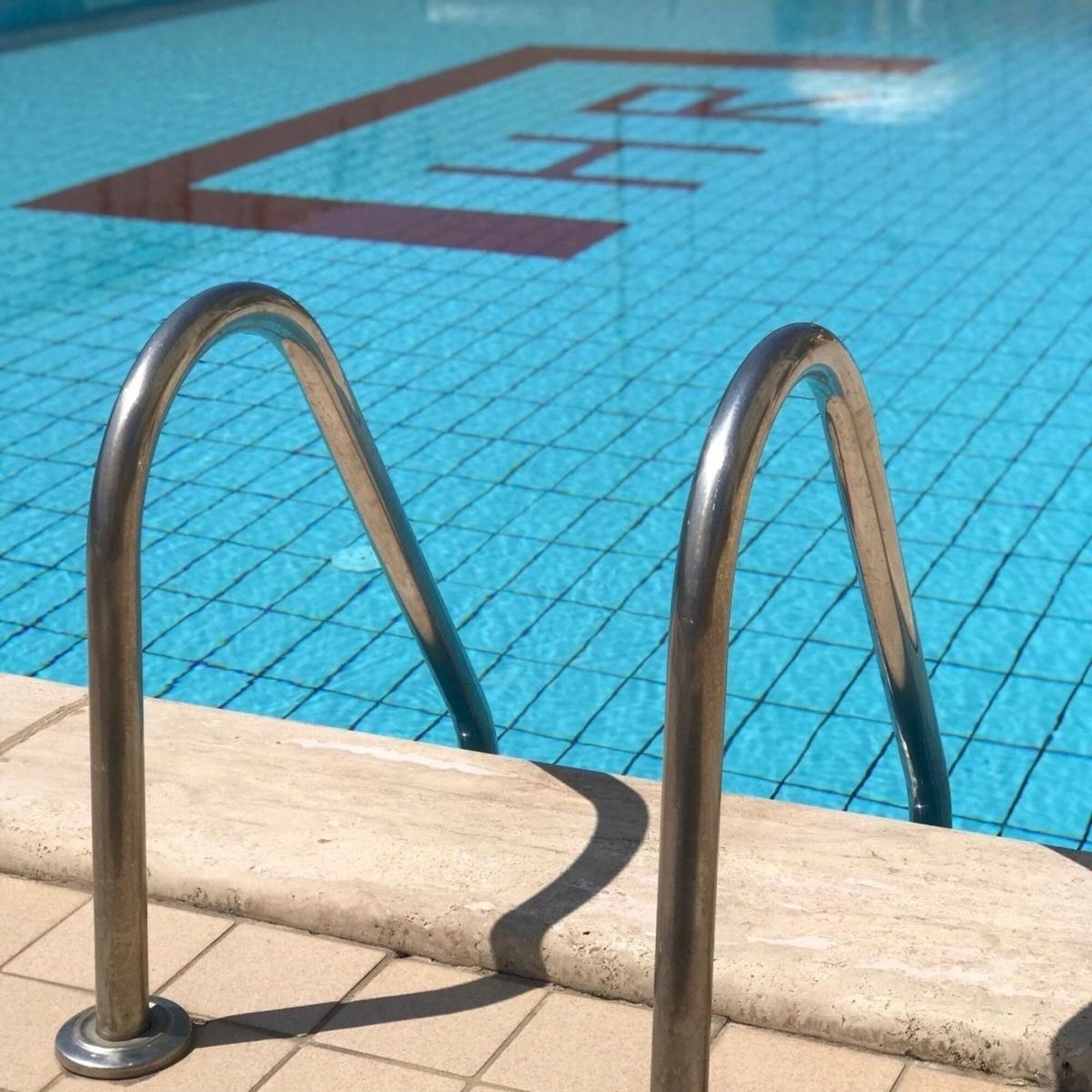 Vista Exterior Hotel Royal