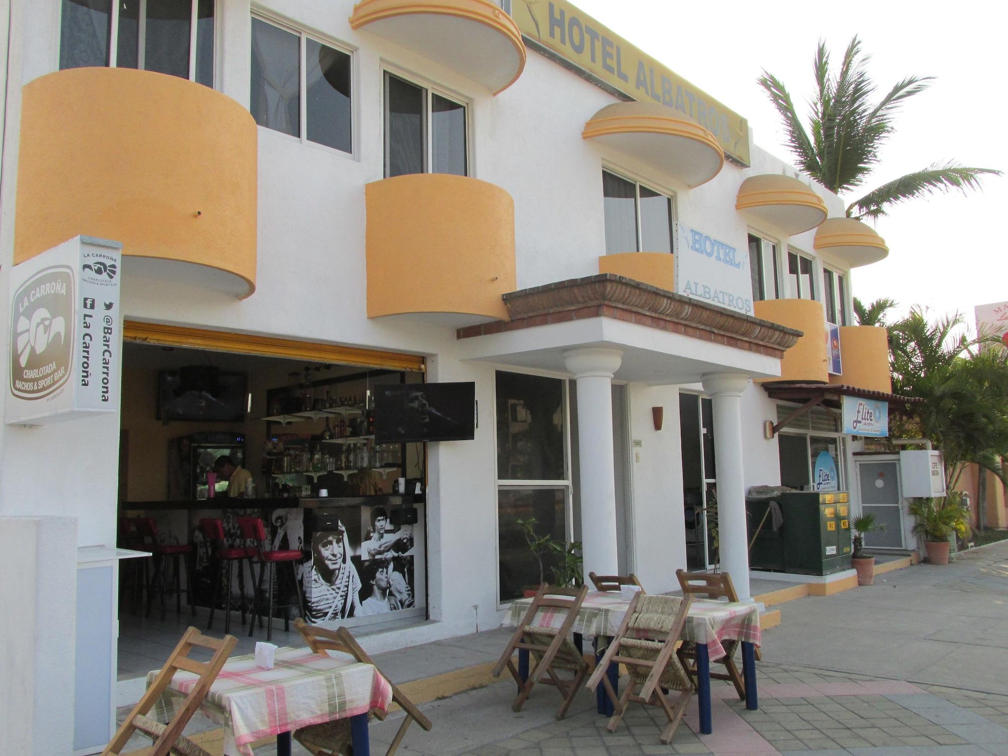 Bar/Salón Hotel Albatros