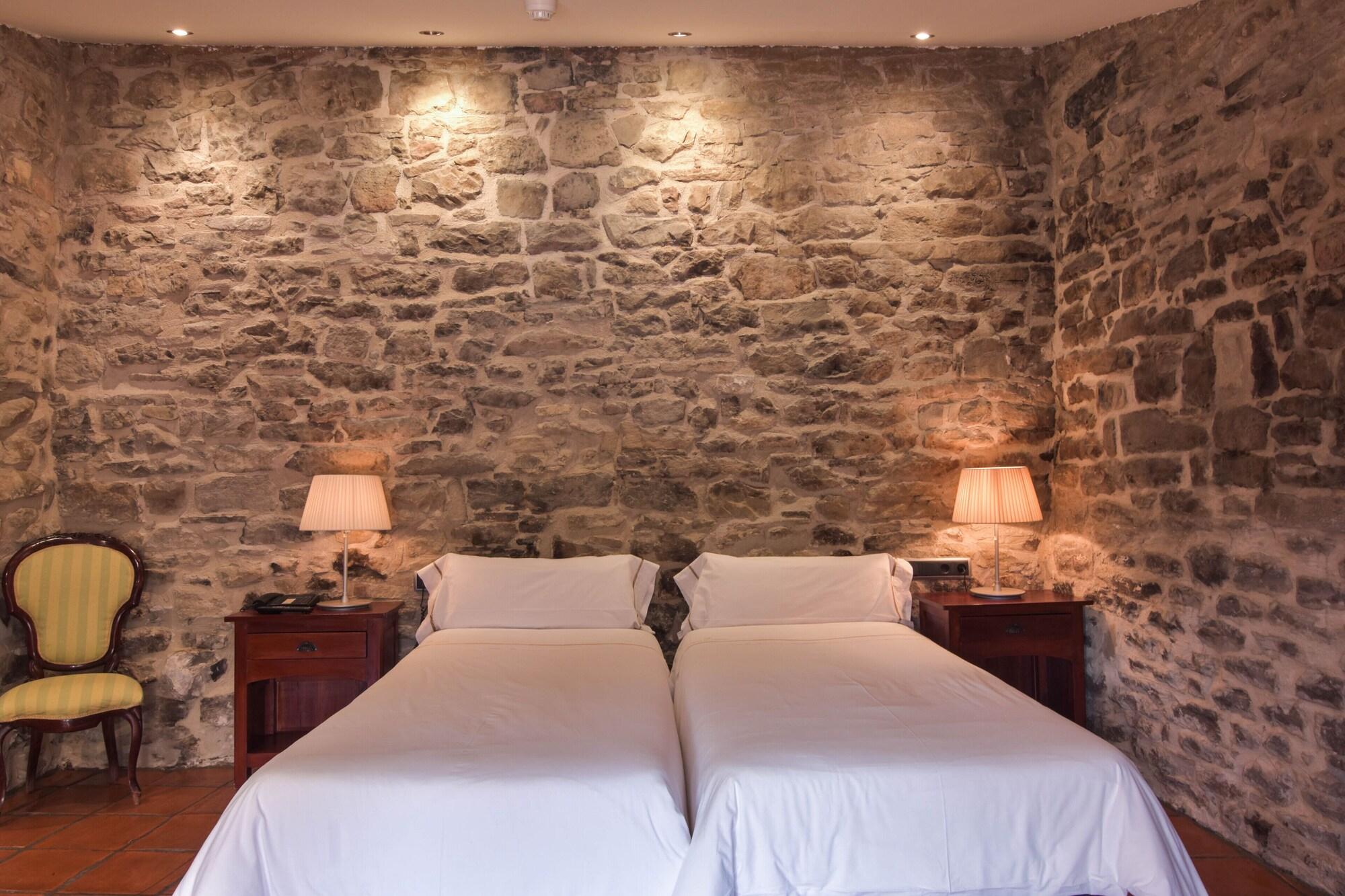 Varios Hotel Rural Nobles de Navarra