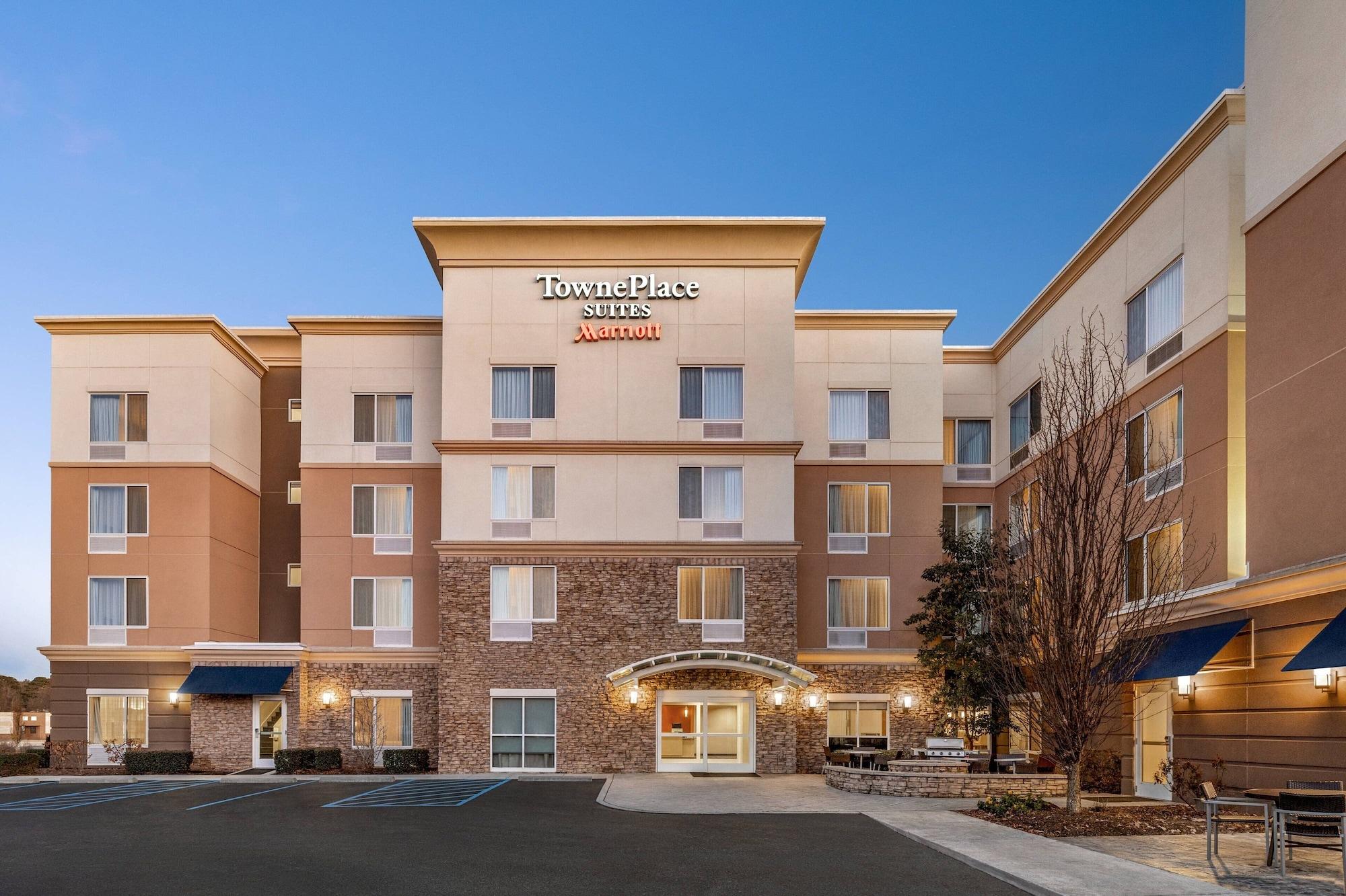 Varios TownePlace Suites Chattanooga near Hamilton Place