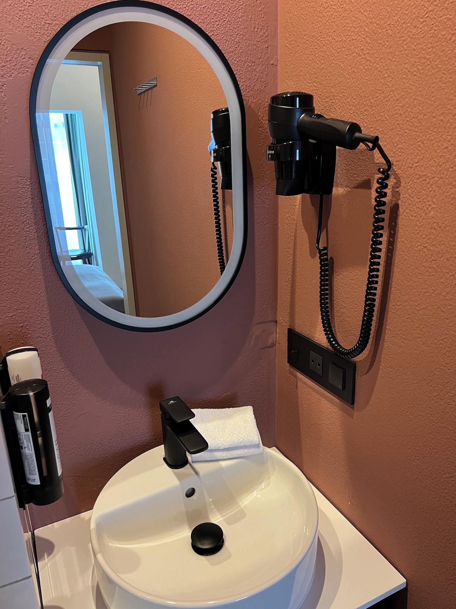 Equipamiento de Habitación Lint Hotel