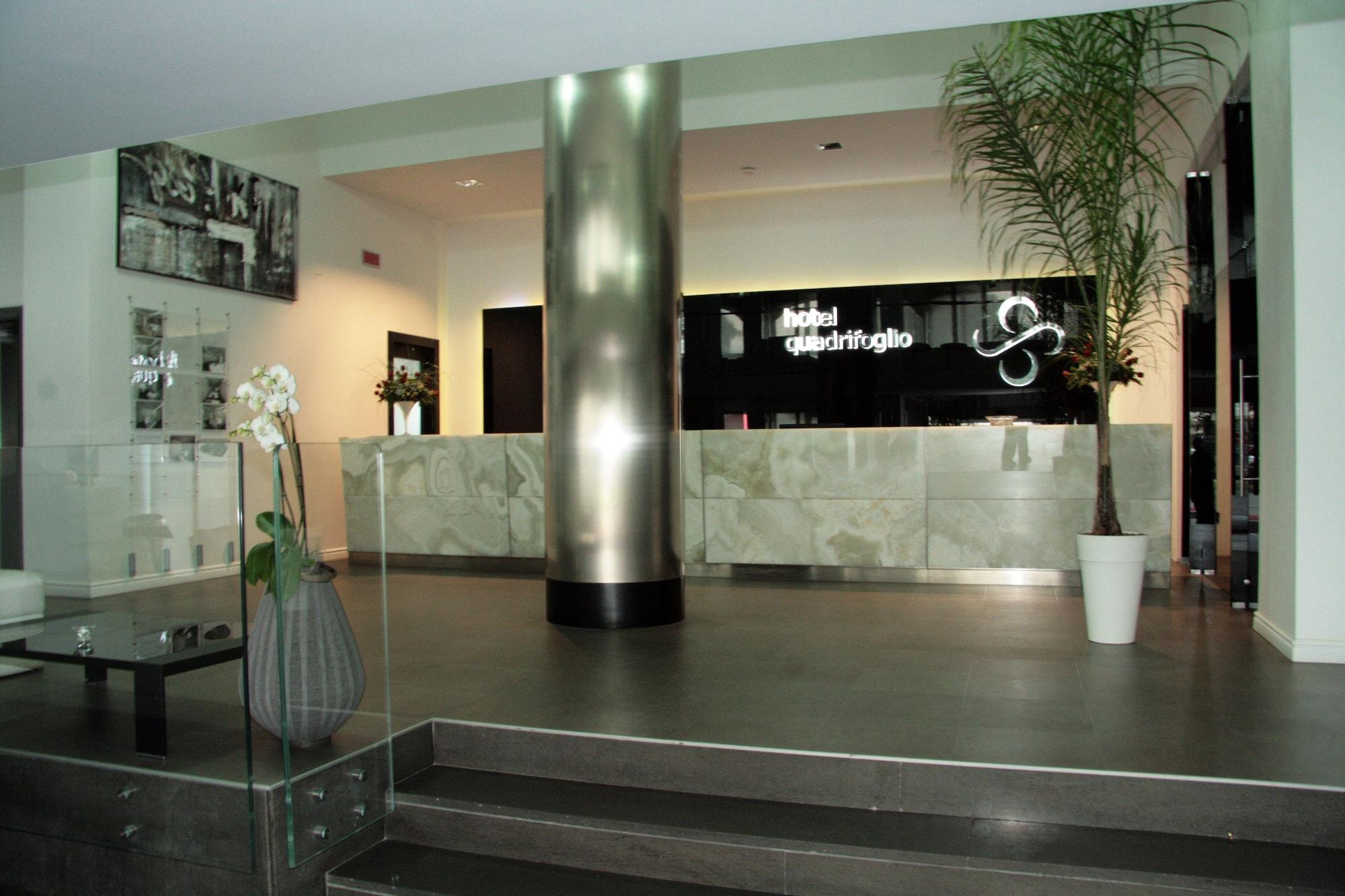 Vista Lobby Hotel Quadrifoglio