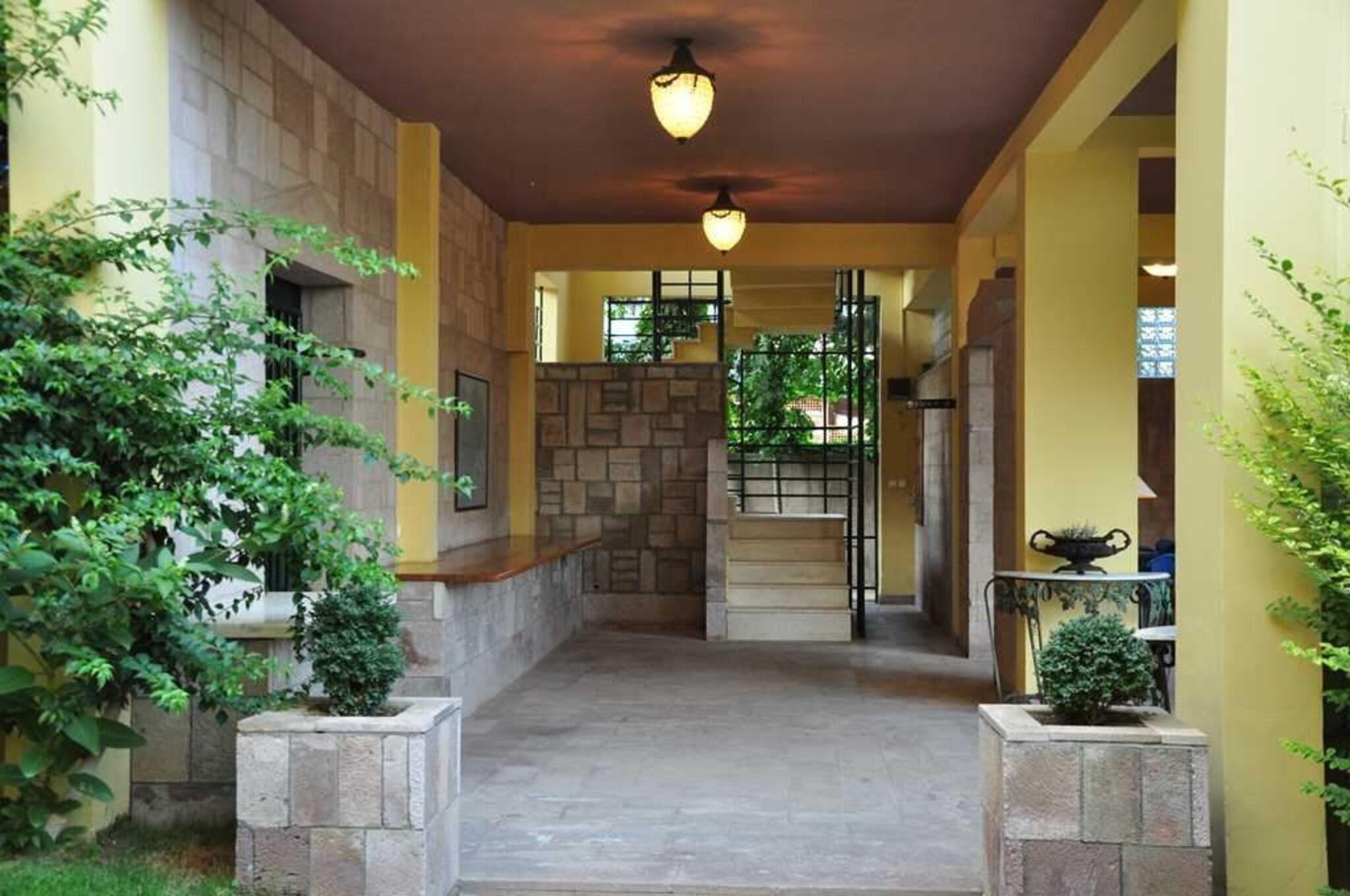 Bar/Salón Palm Court Suites