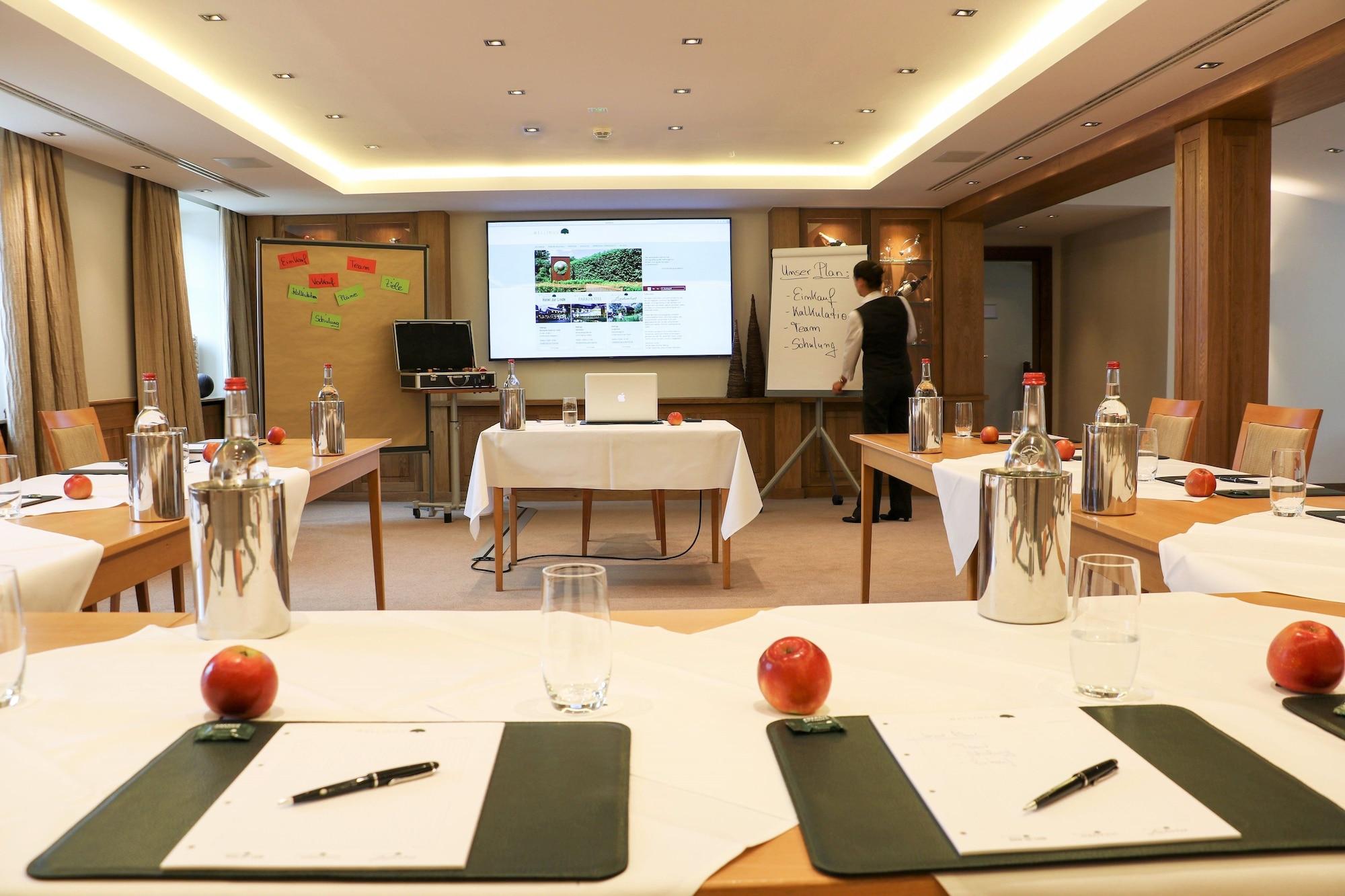 Sala de Reuniones Wellings Romantik Hotel Zur Linde