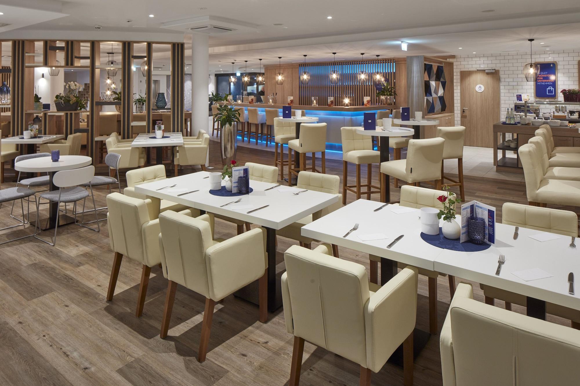 Restaurant Holiday Inn Express Merzig by IHG