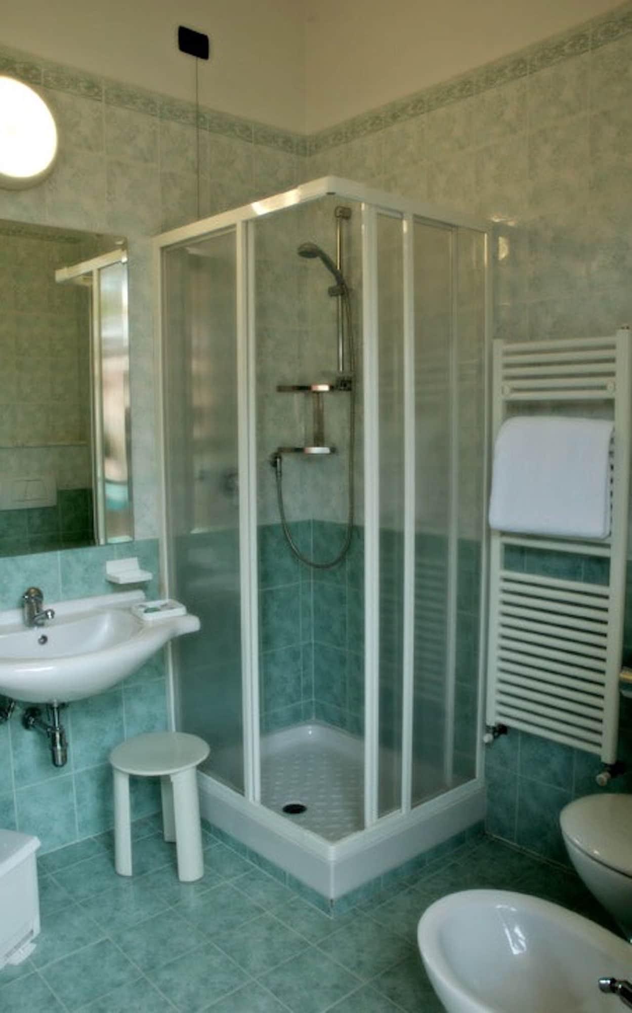 Equipamiento de Habitación Albergo Angiolino