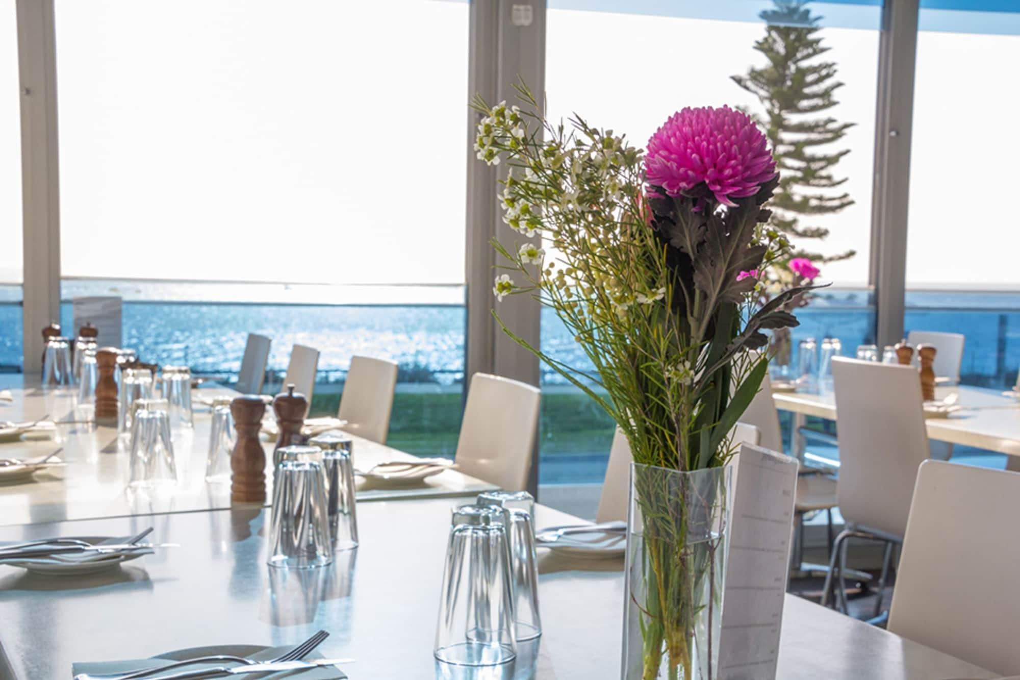 Restaurant Ocean Beach Hotel
