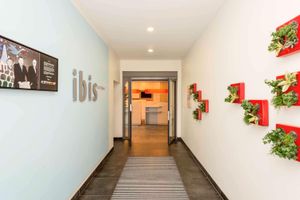 Alojamiento - ibis Esch Belval