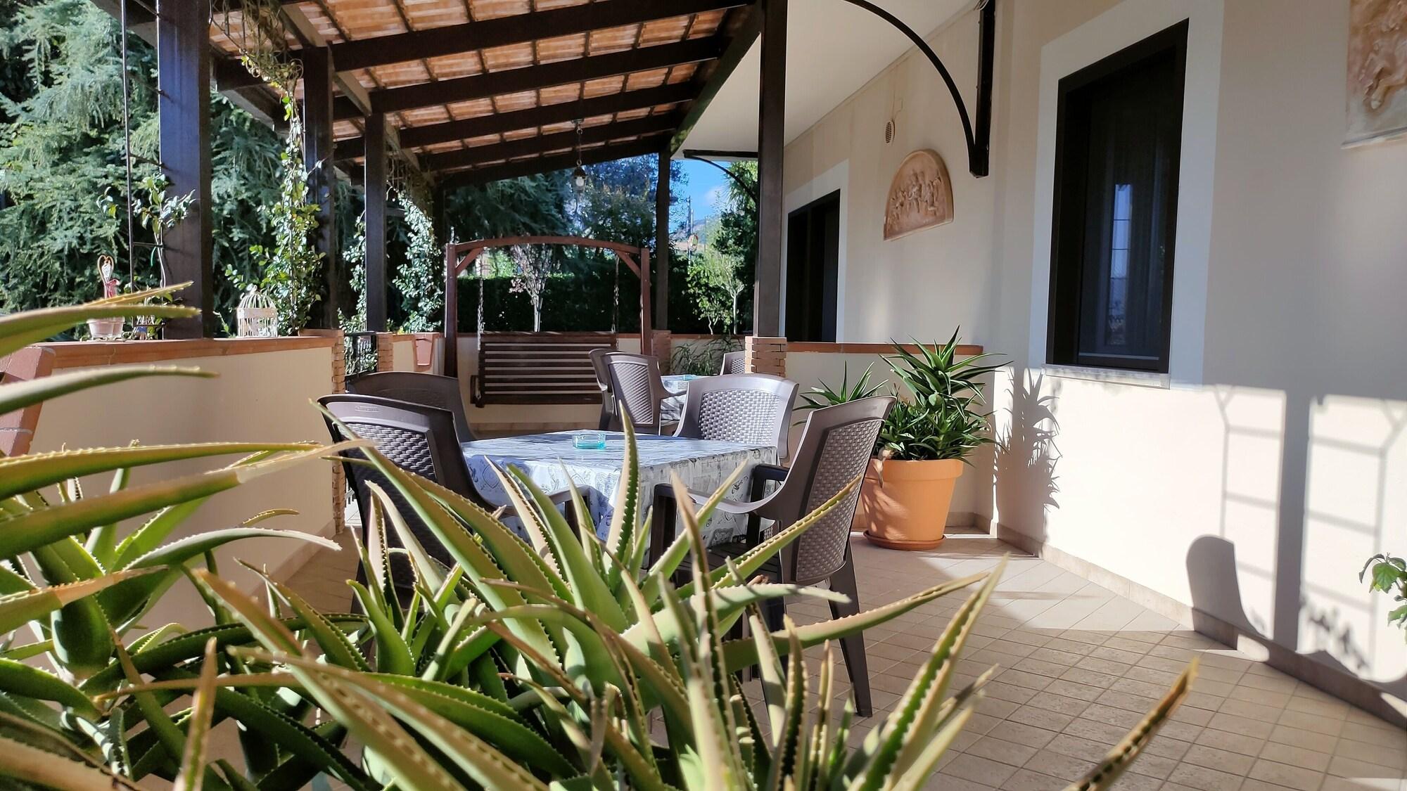 Vista Exterior B&B Casale Shanti