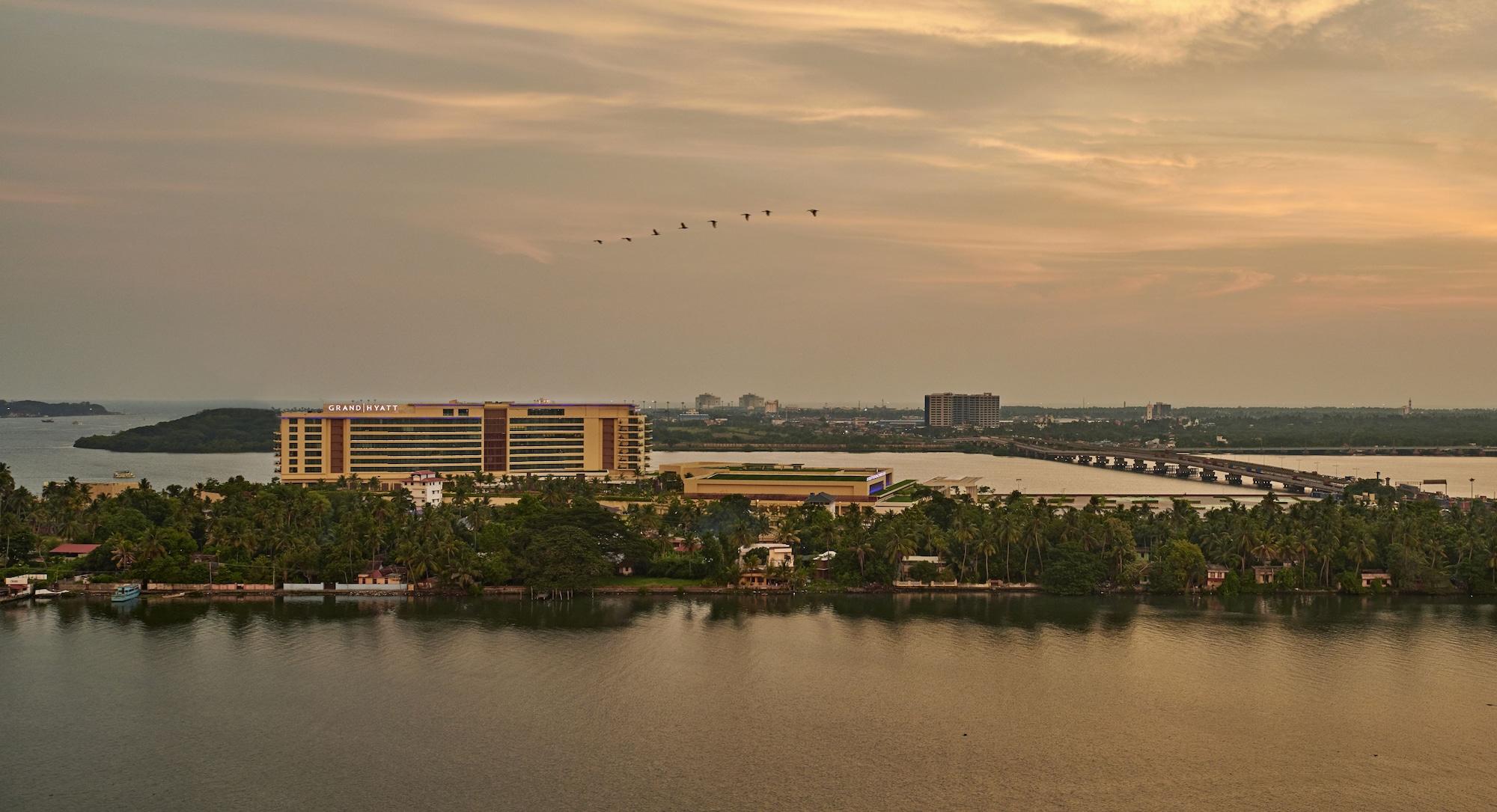 Vista Exterior Grand Hyatt Kochi Bolgatty