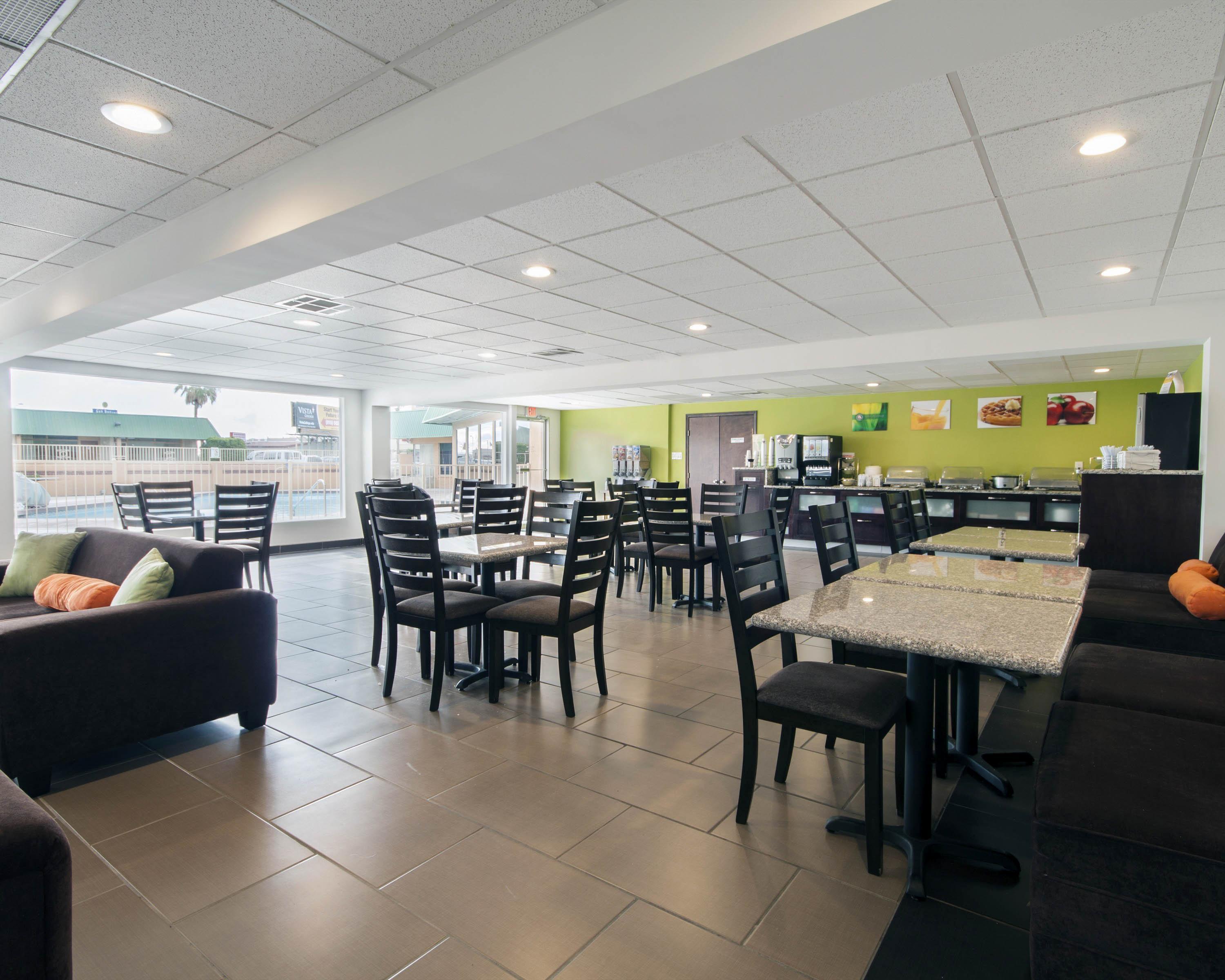 Restaurant Quality Inn And Suites