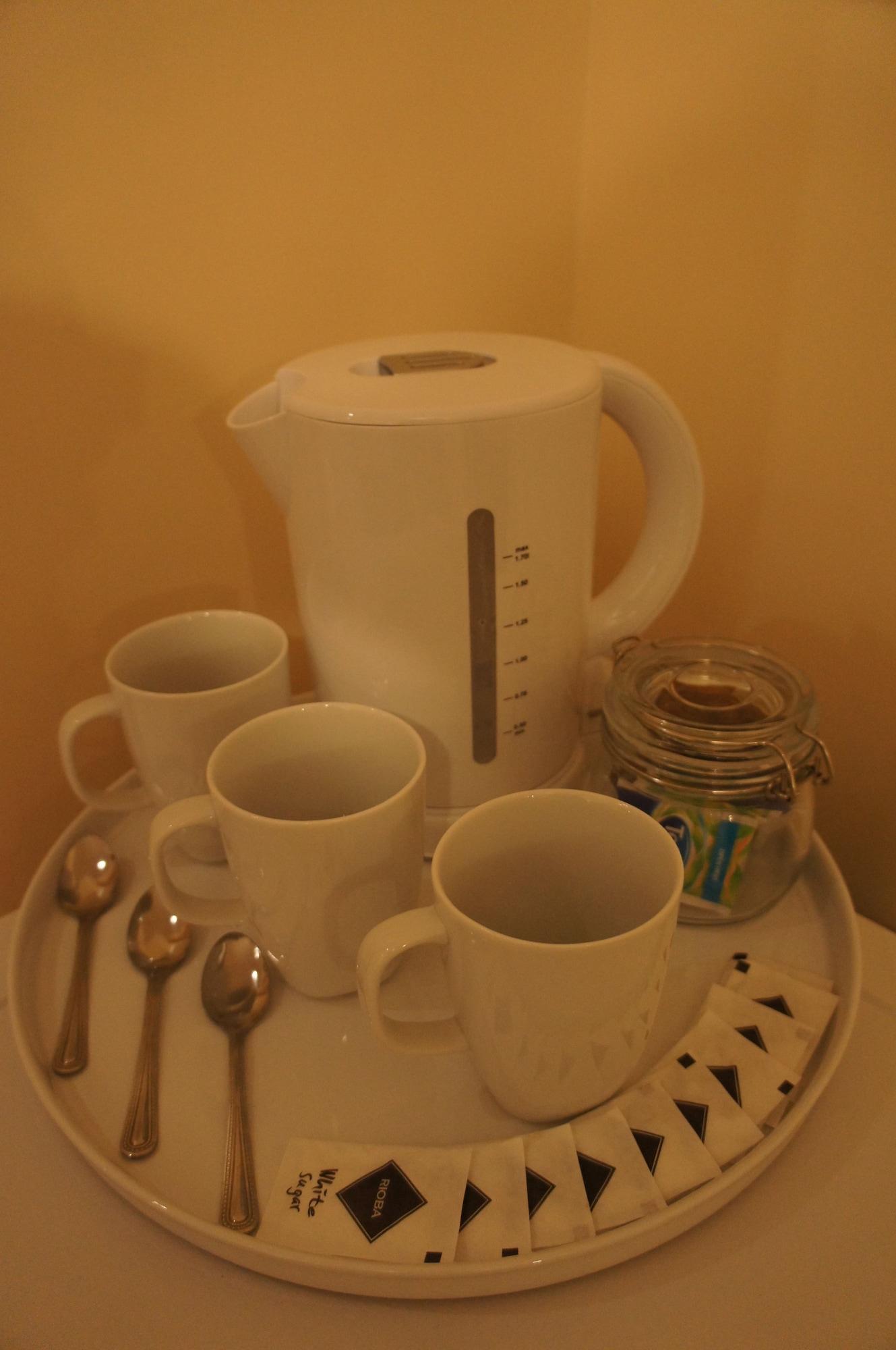 Set de Habitación Sapphire Hotel