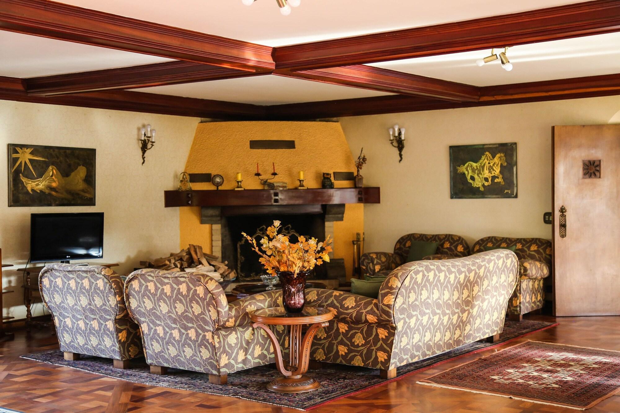 Instalaciones Recreativas Pousada Cedro do Líbano