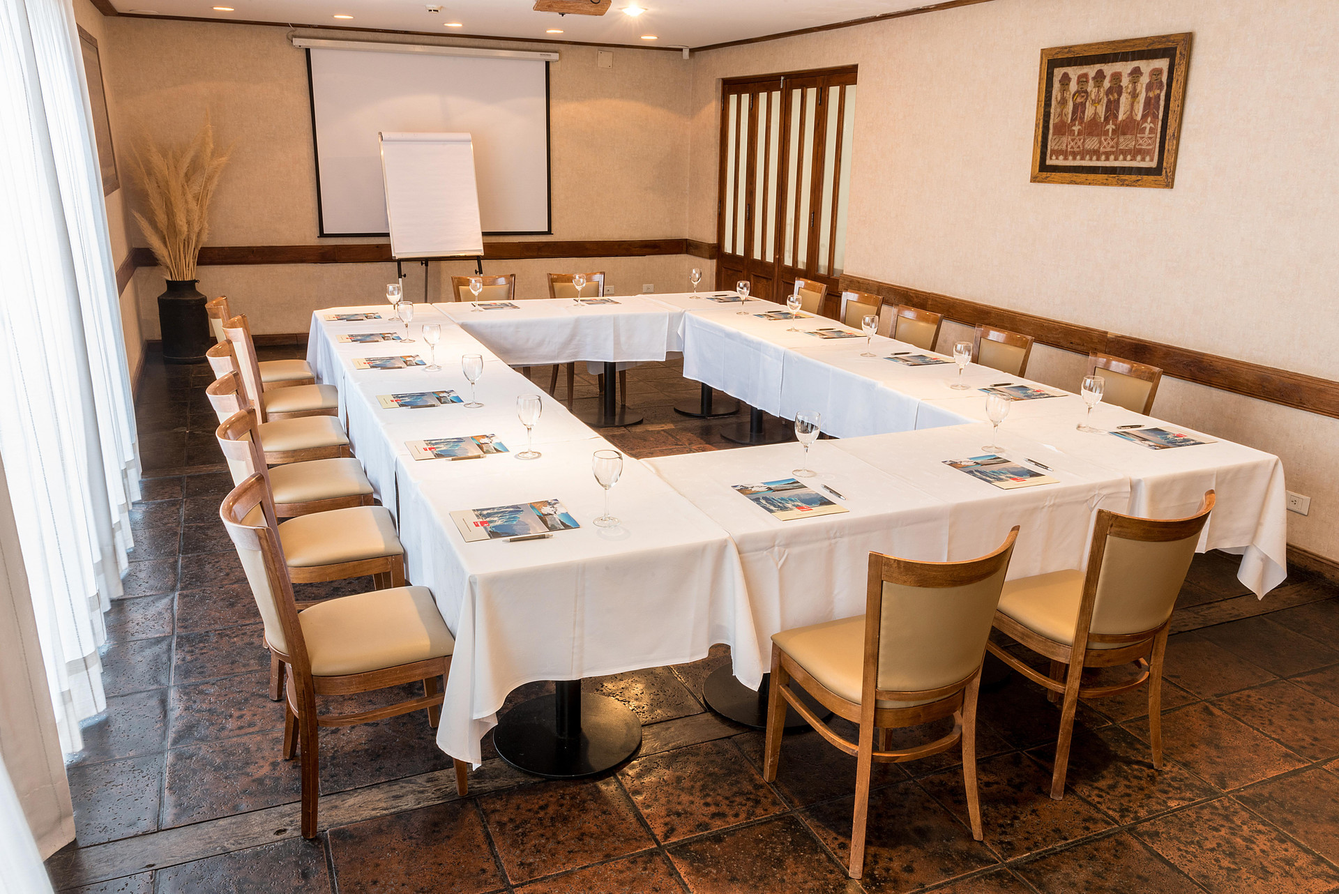 Sala de Reuniones Calafate Parque Hotel